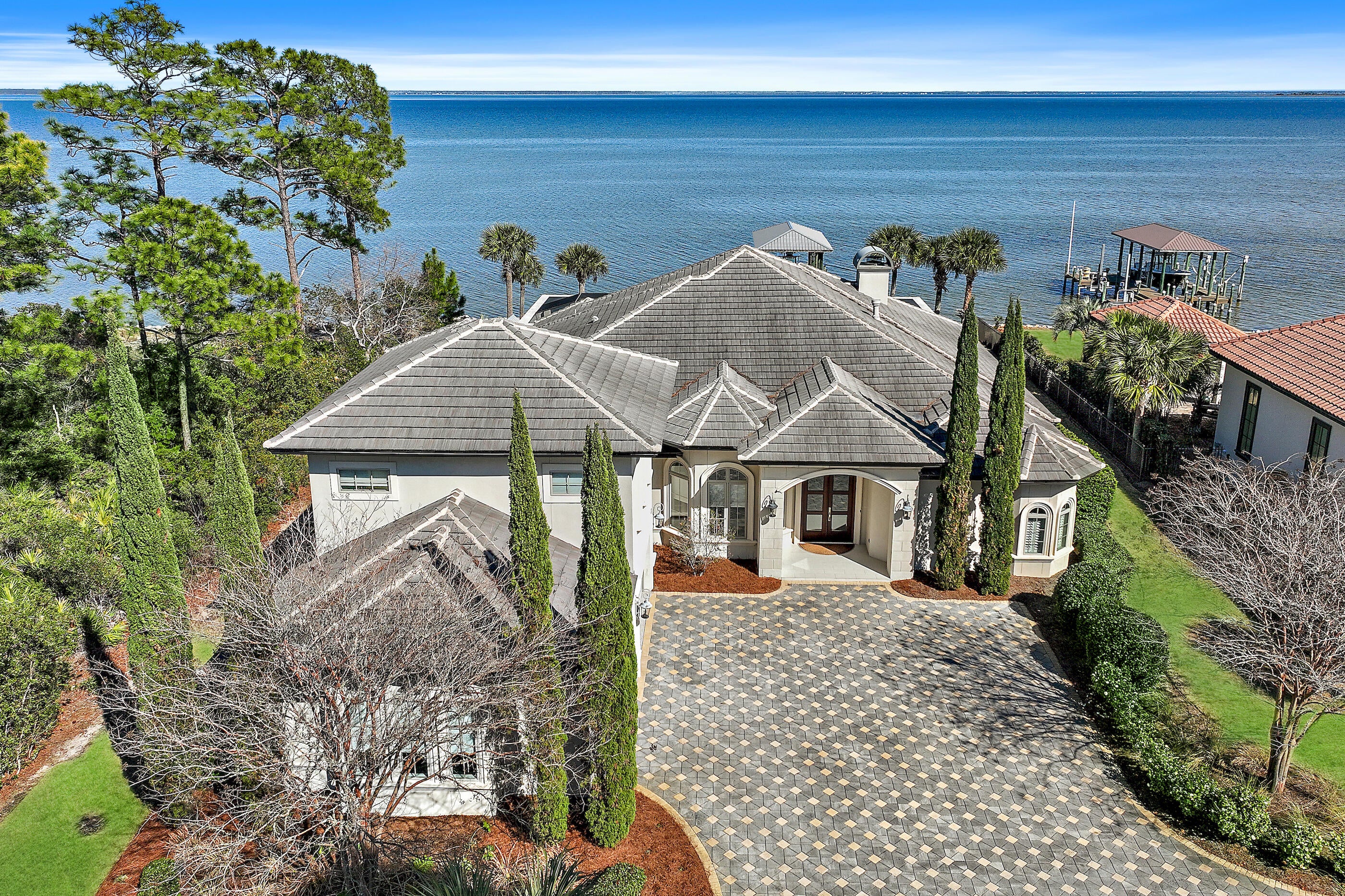 DRIFTWOOD ESTATES - Residential