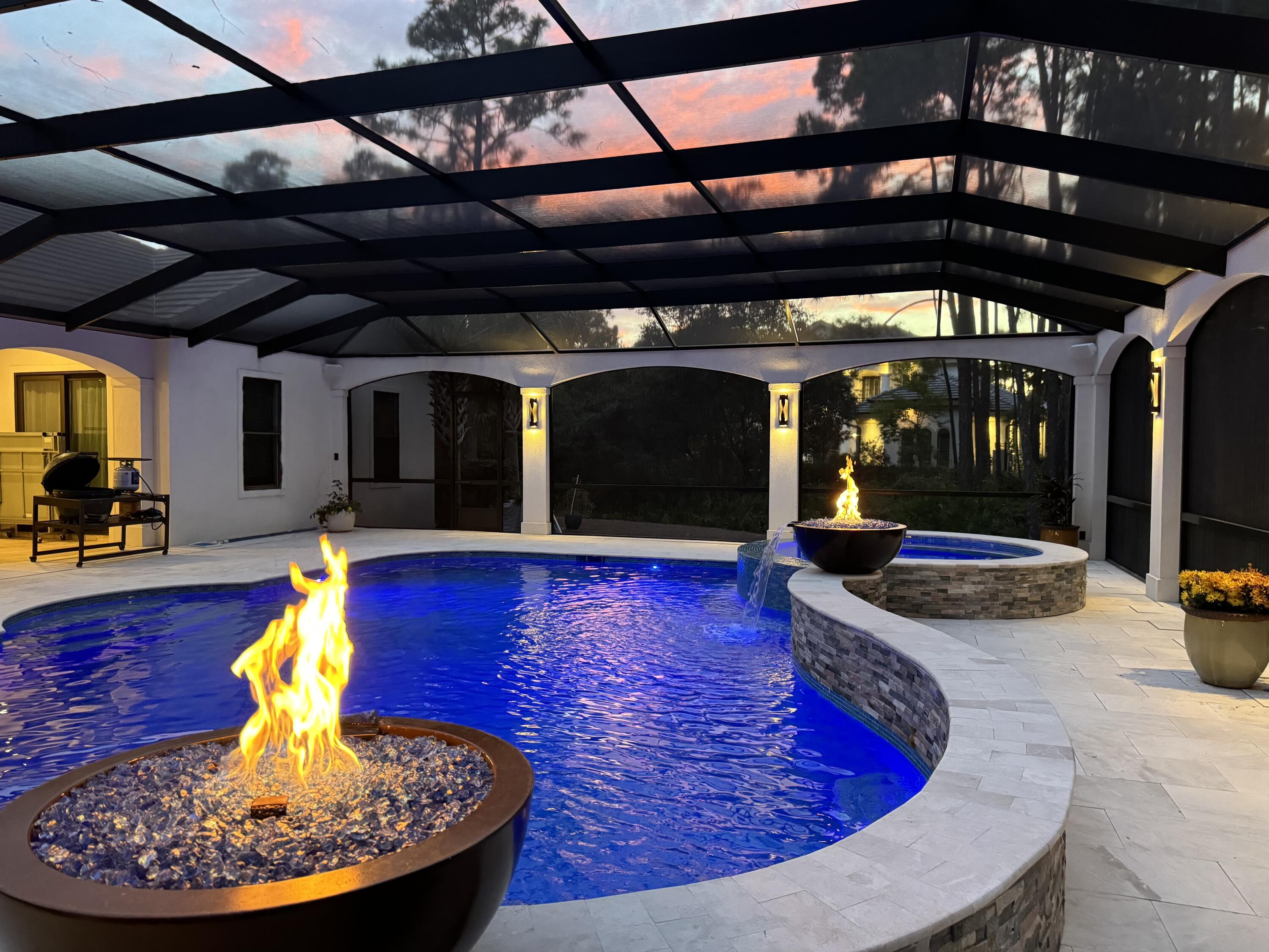 BURNT PINE - Residential