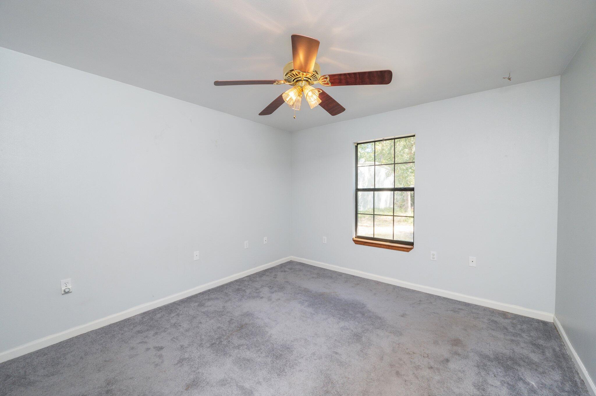 EDGEWOOD - Residential Lease