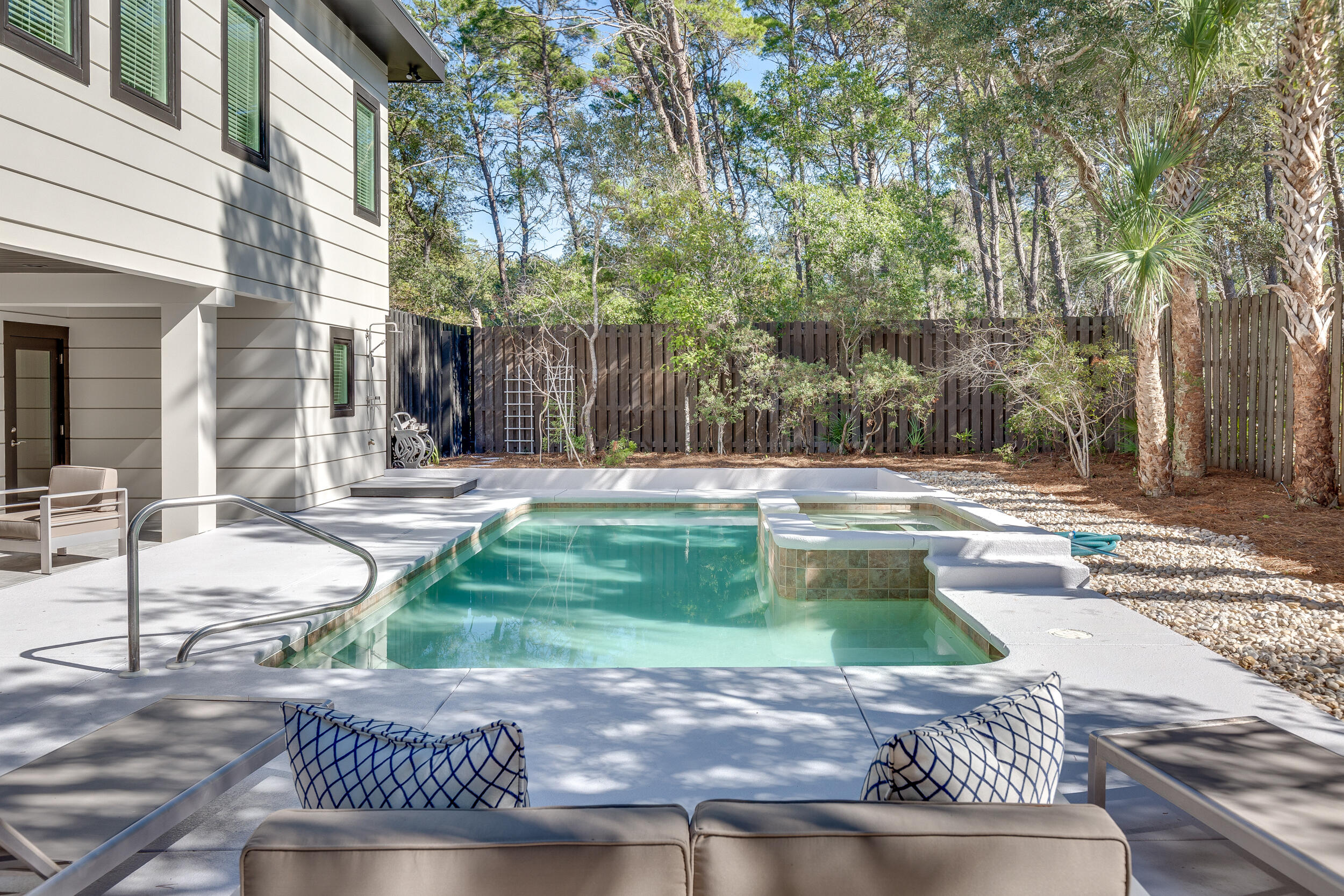 Seagrove 5th Add - Residential