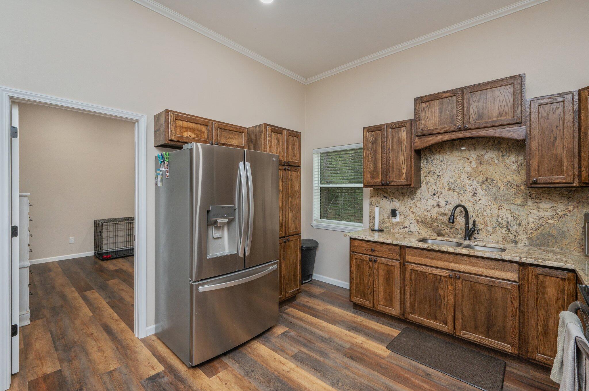 NO RECORDED SUBDIVISION - Residential