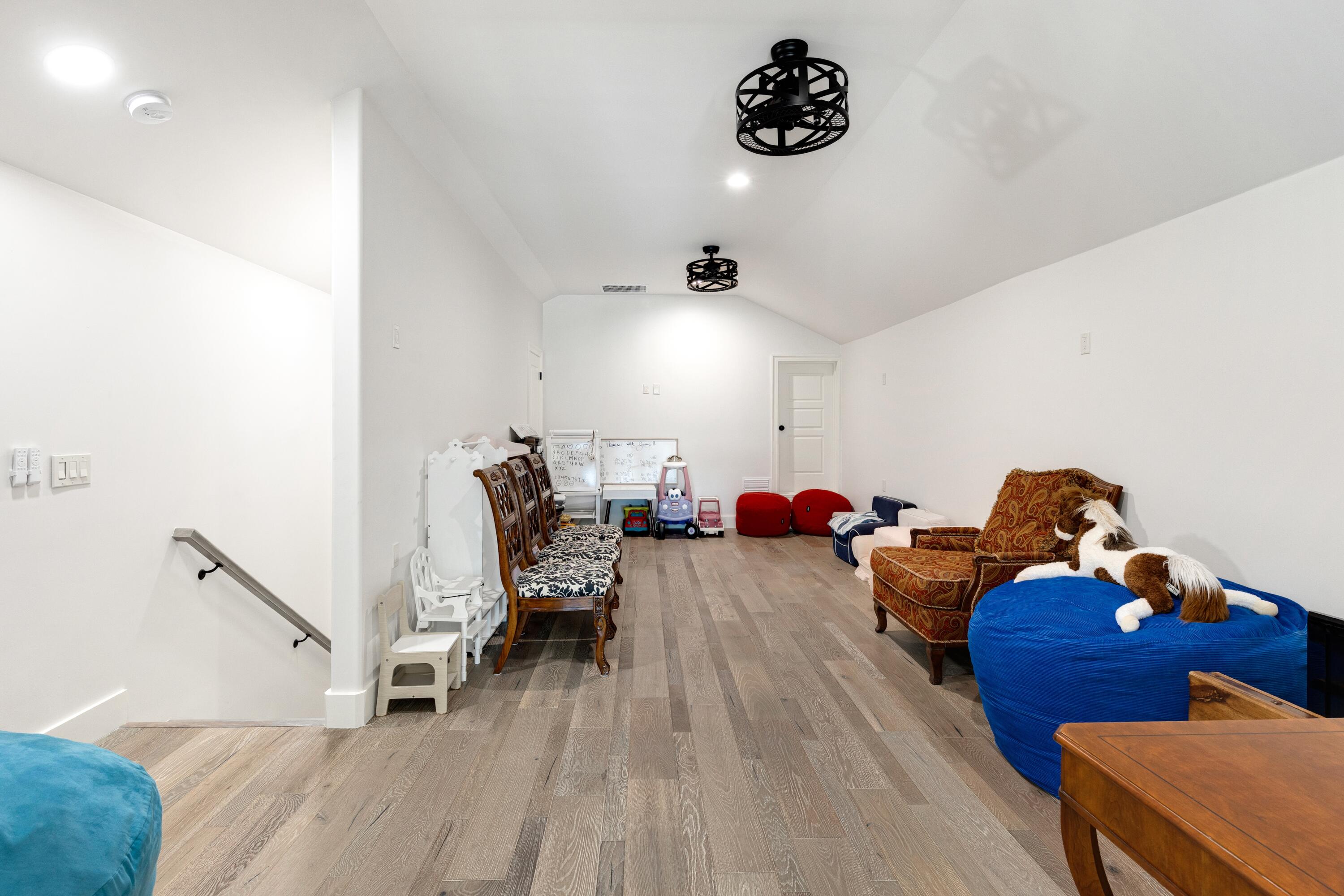 STABLES AT SANDY PINE - Residential