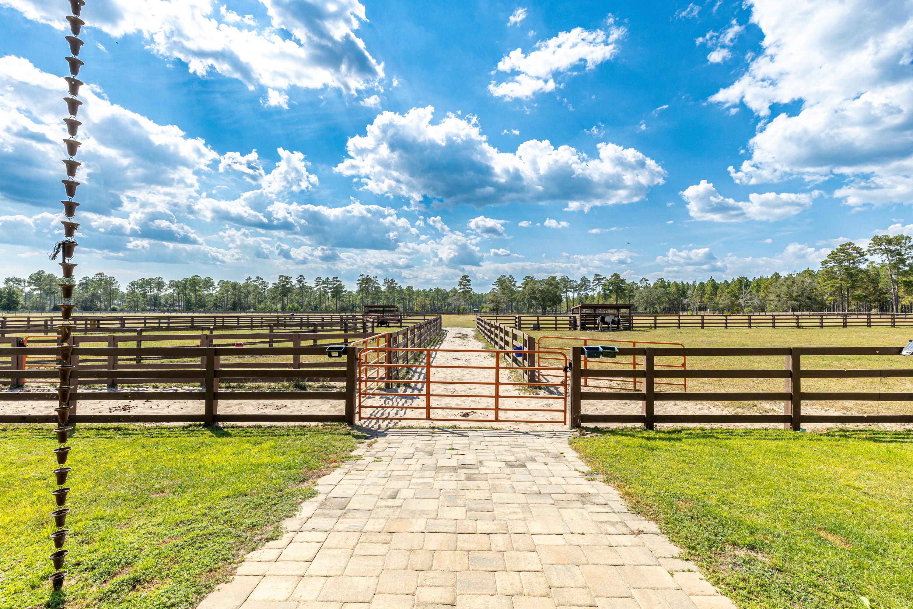 STABLES AT SANDY PINE - Residential
