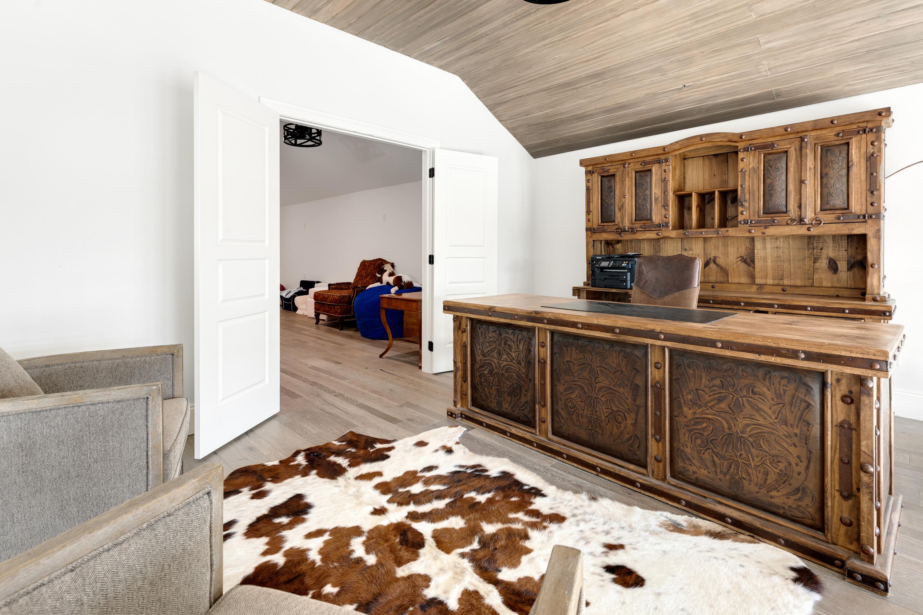 STABLES AT SANDY PINE - Residential