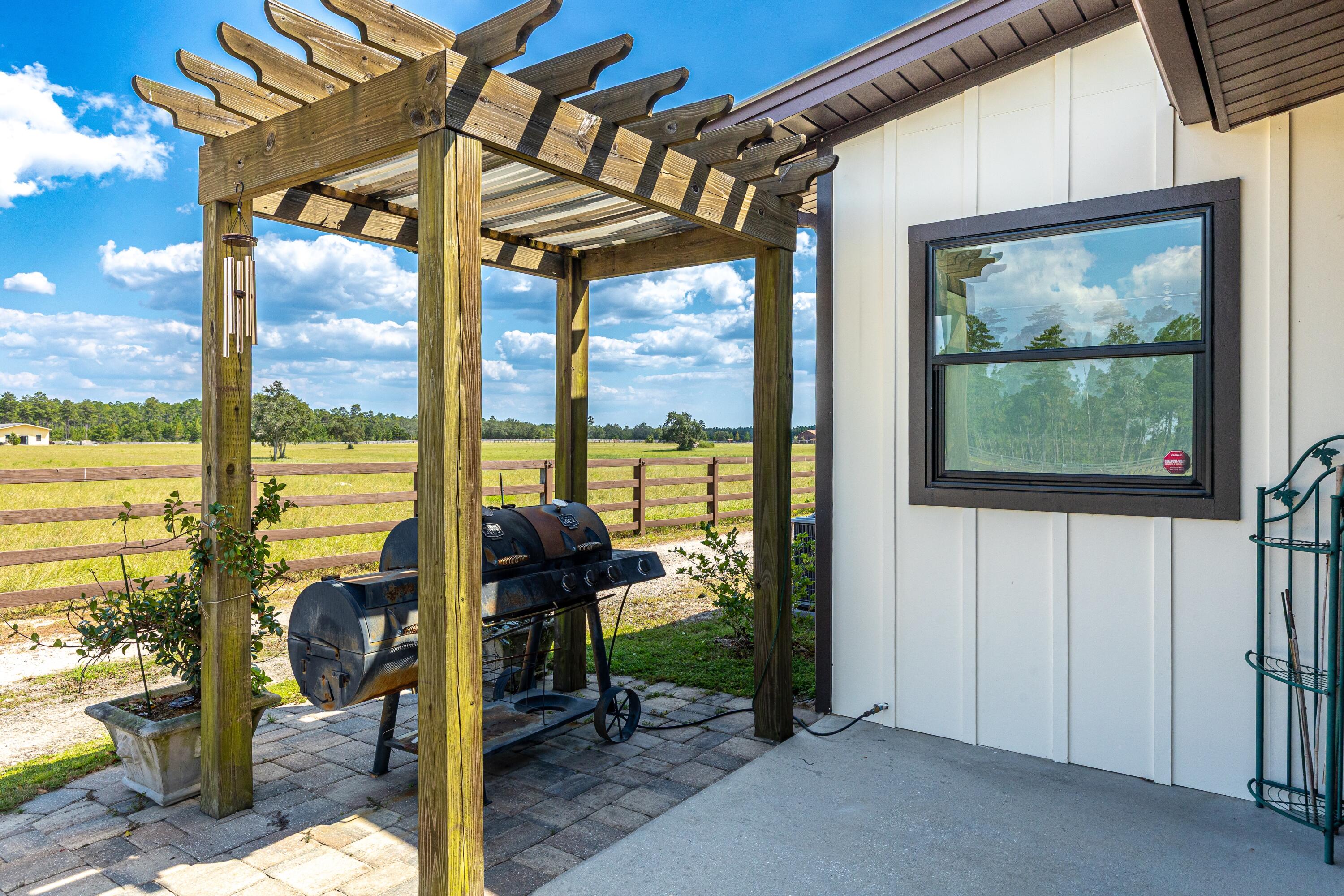 STABLES AT SANDY PINE - Residential