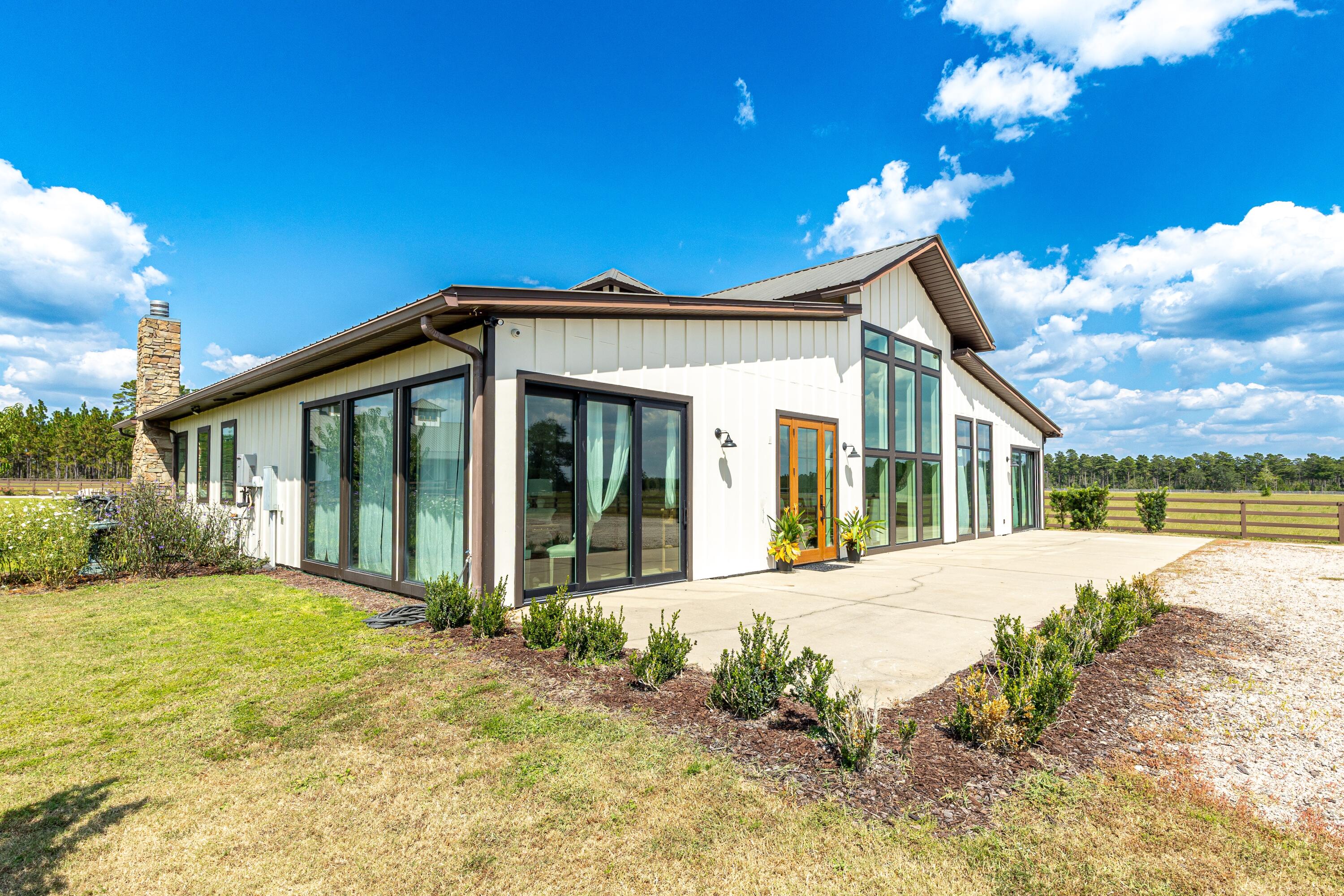 STABLES AT SANDY PINE - Residential