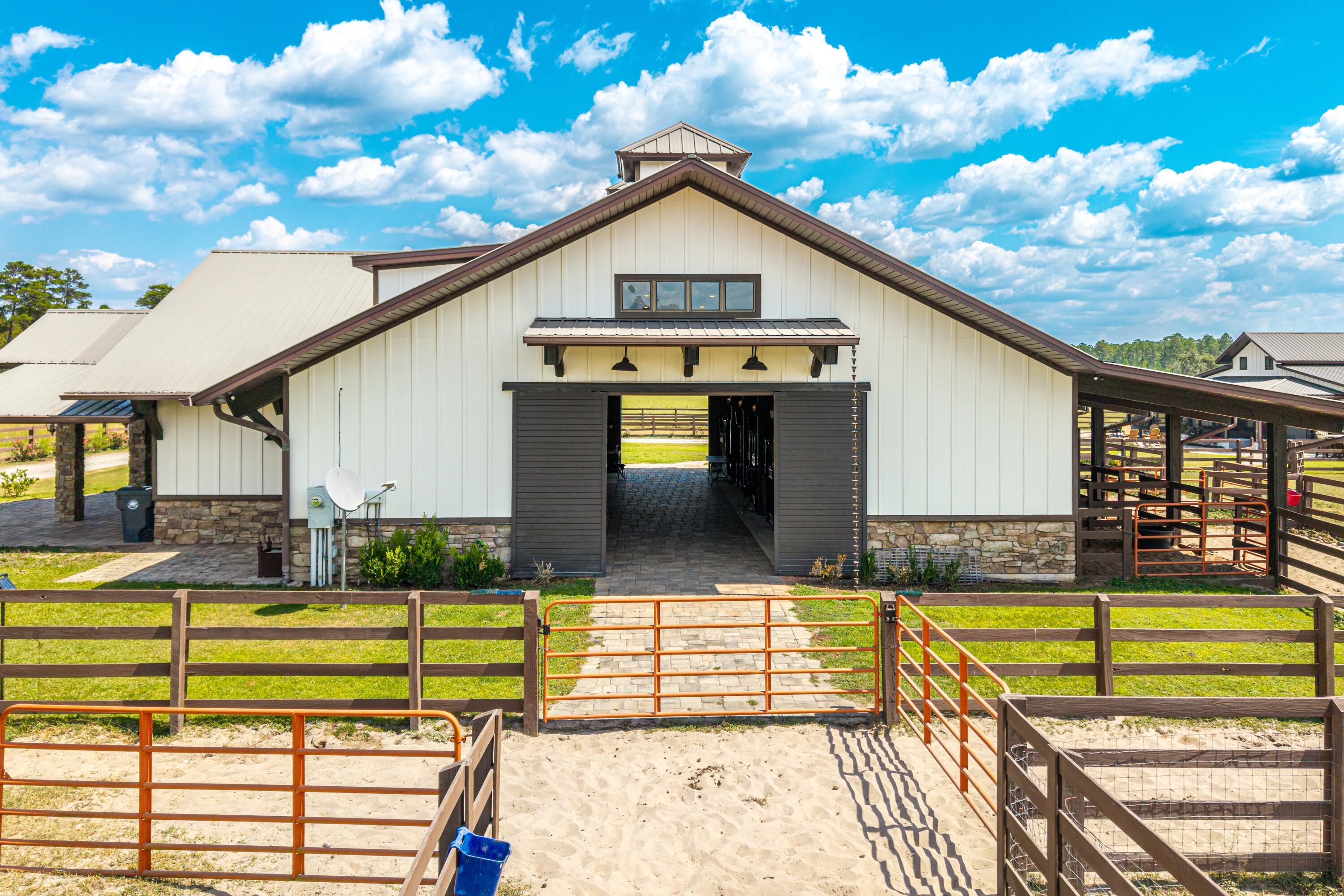 STABLES AT SANDY PINE - Residential