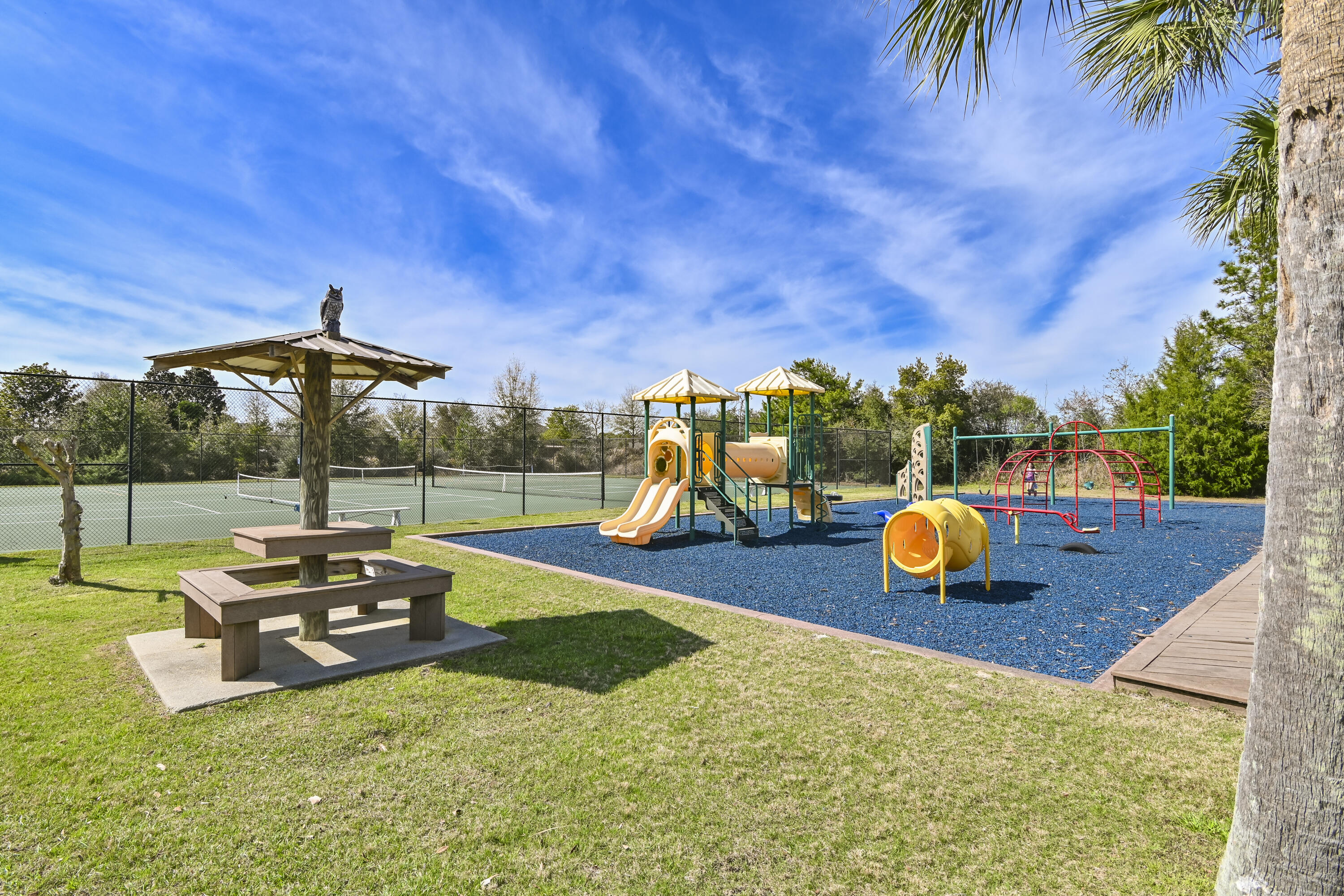 LOT 1 BLK E WINDSWEPT ESTATES PH 4 PB 16-30 OR 2659-3086 OR 2661-2561 OR 2770-649 OR 2770-650 - Land