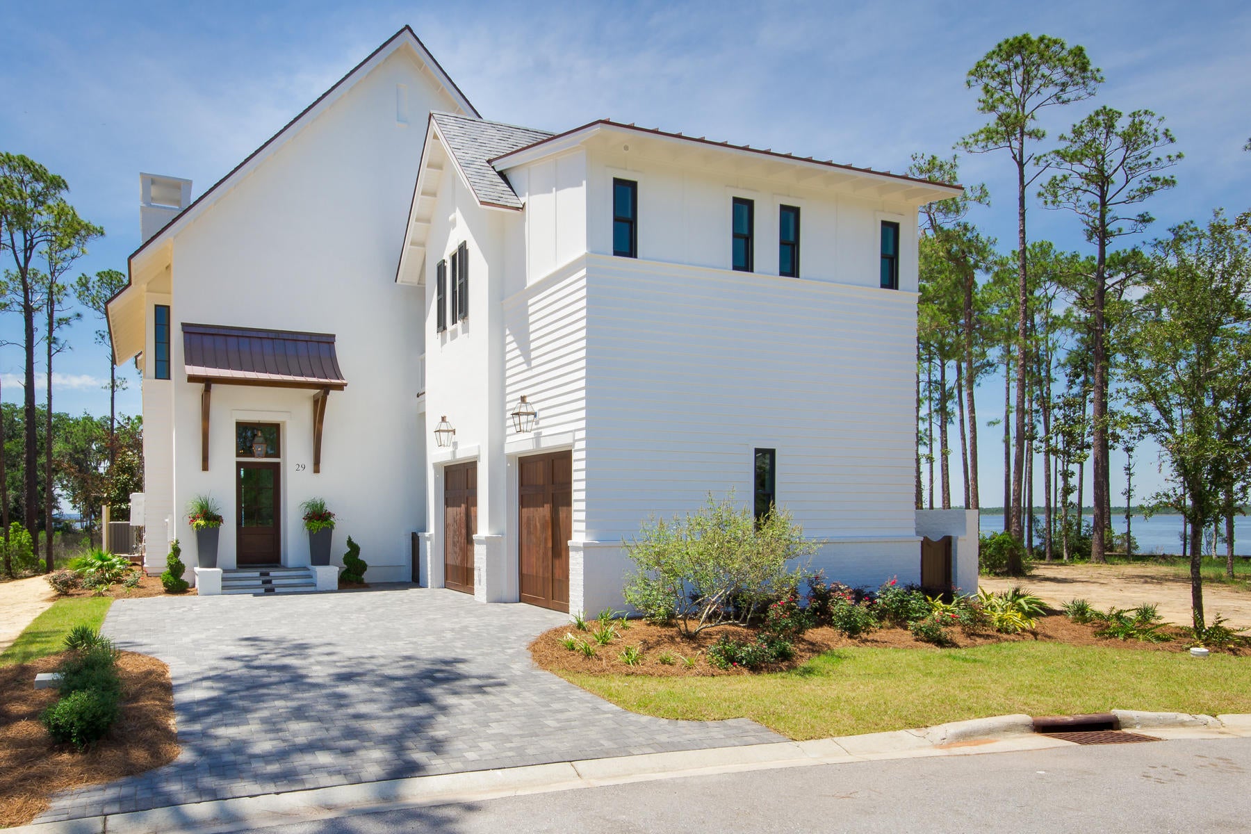 CHURCHILL OAKS - Residential