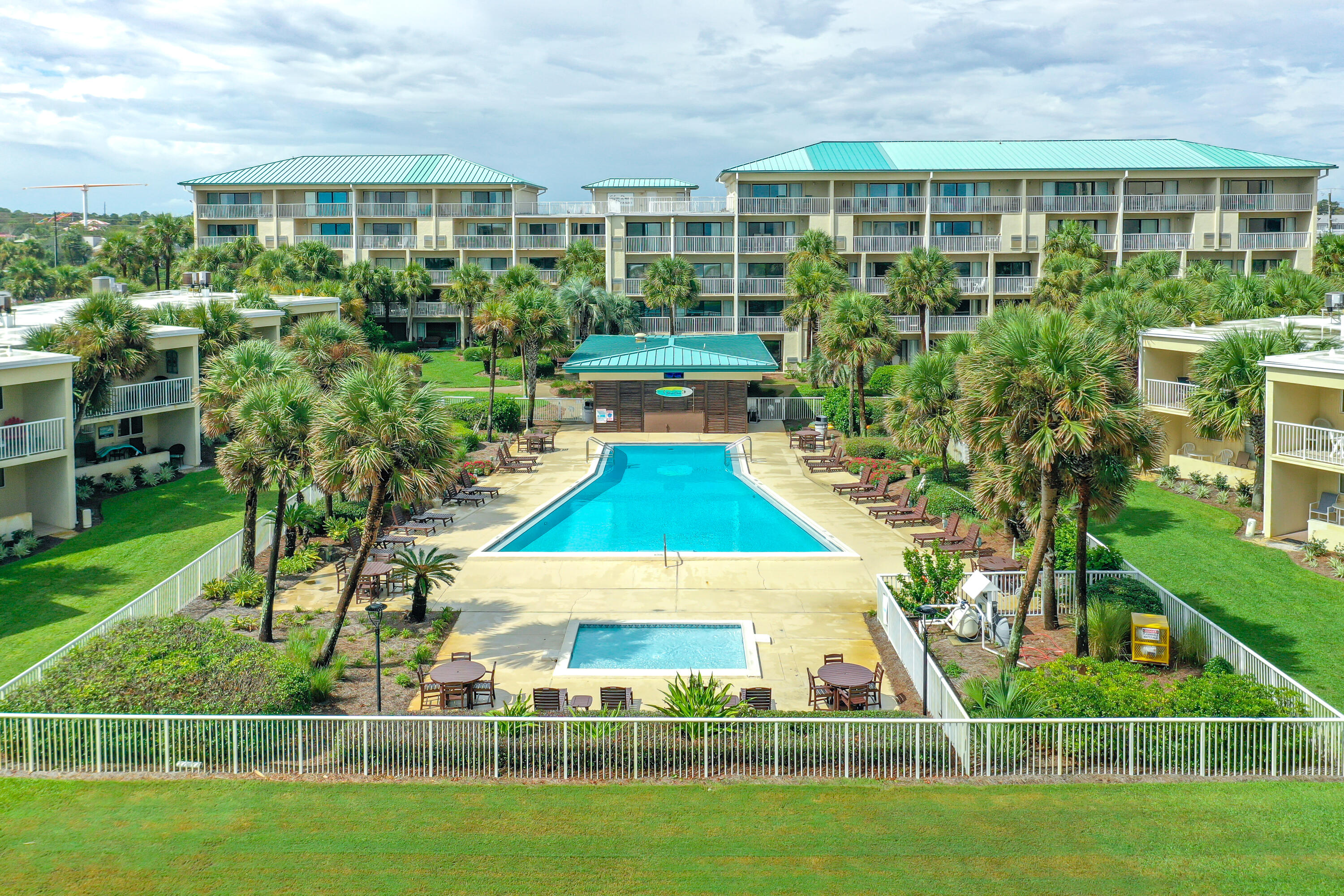 SILVER DUNES CONDO - Residential
