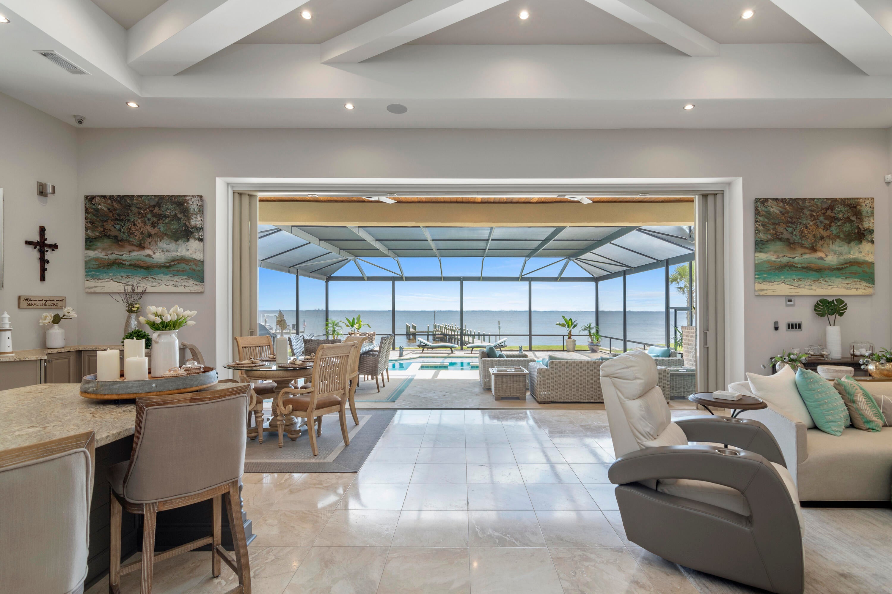 DANA & DOLPHIN POINT - Residential