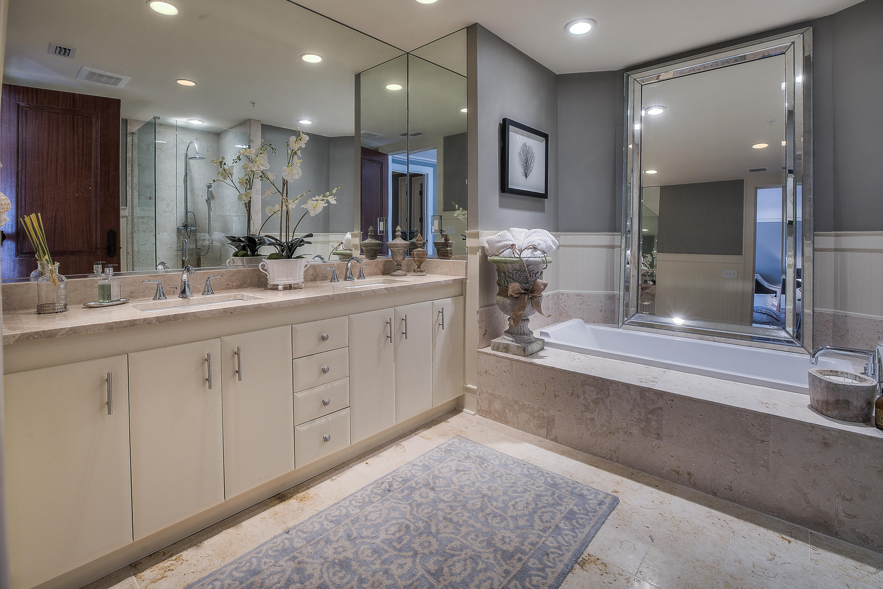 ROSEMARY BEACH, THE MERCADO - Residential