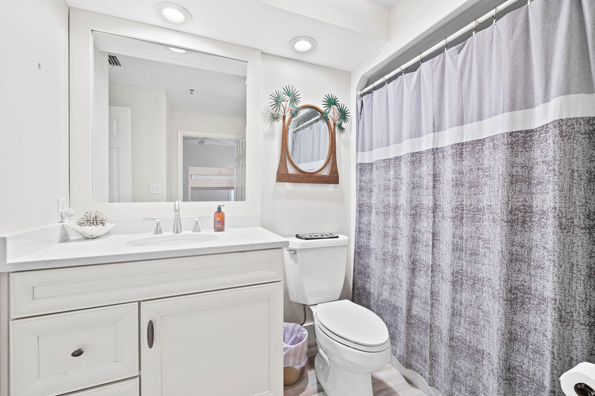 HIGH POINTE RESORT CONDO - Residential