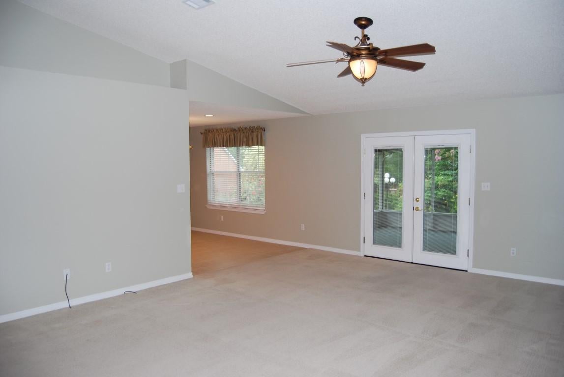 NORTHVIEW ESTATES 3RD ADDN - Residential