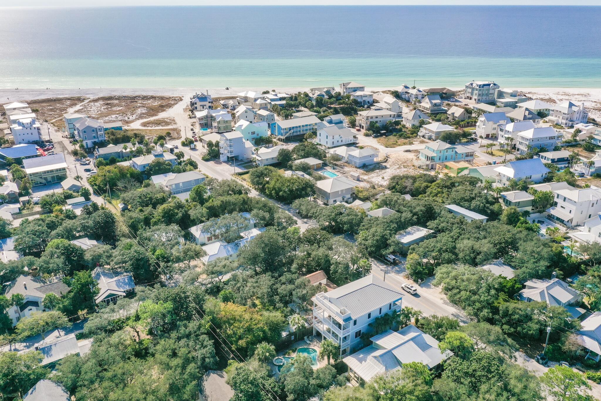 GRAYTON BEACH - Residential