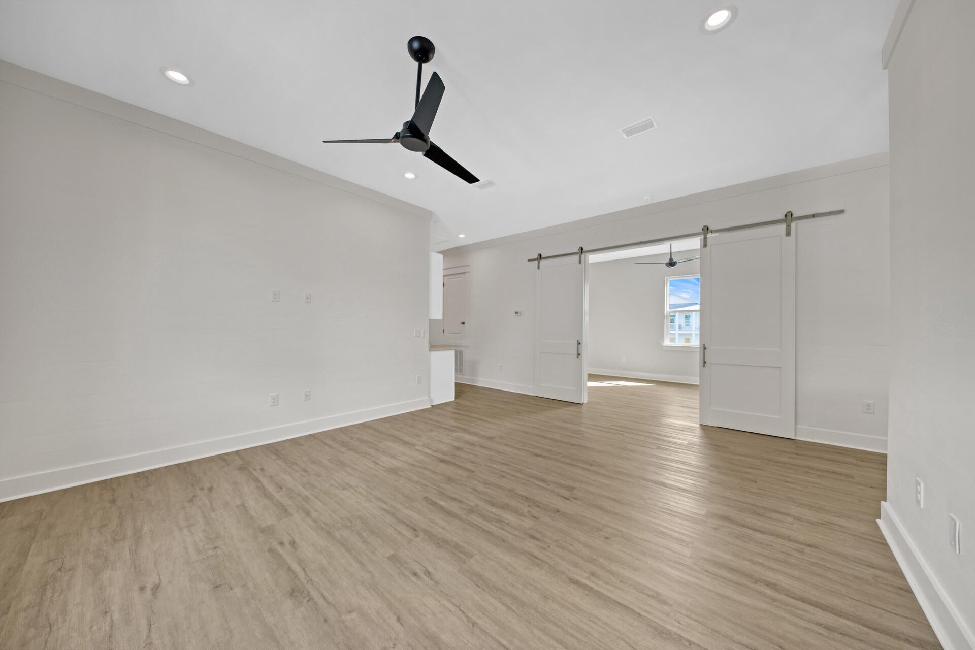 CRYSTAL BEACH - Residential