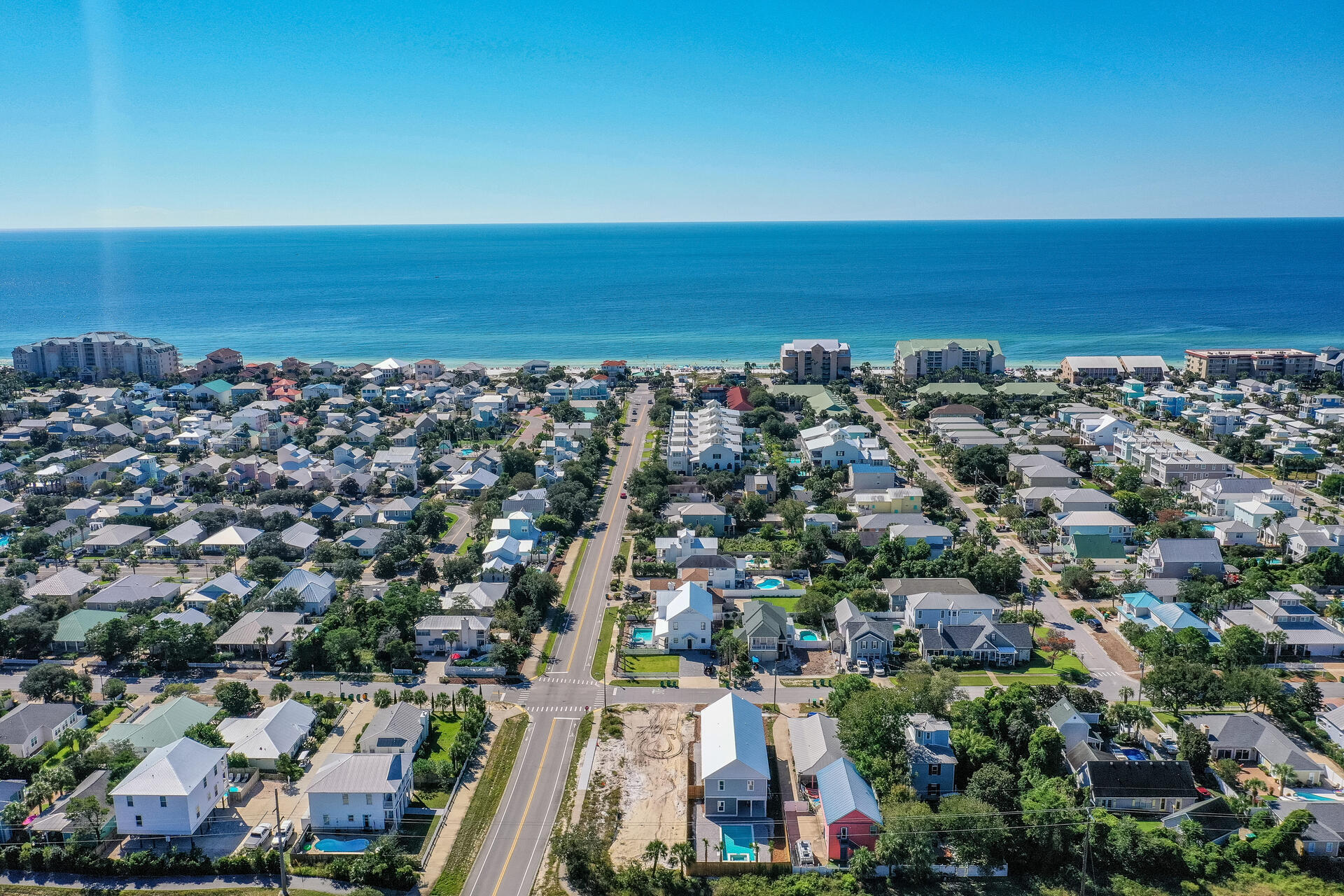 CRYSTAL BEACH - Residential