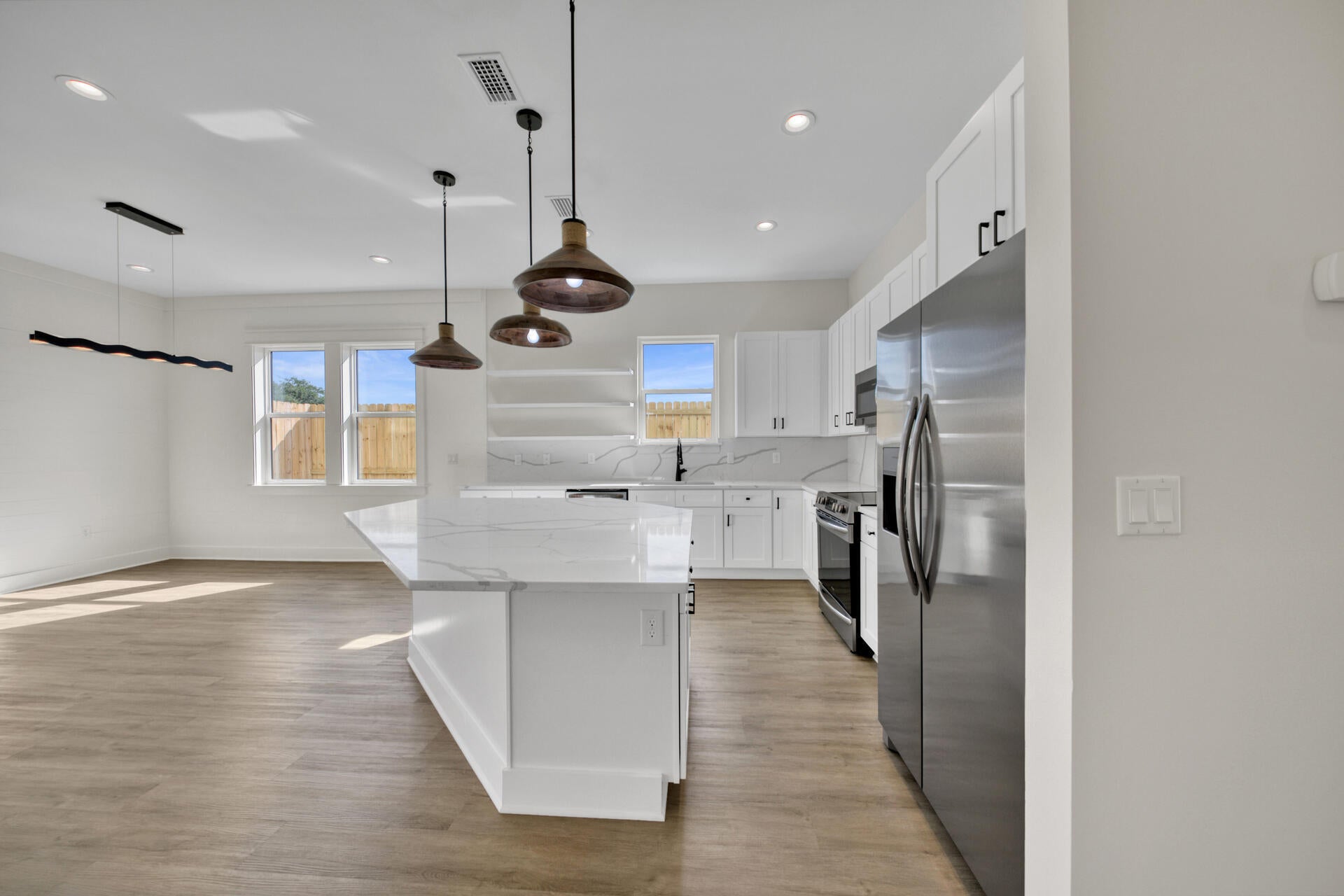 CRYSTAL BEACH - Residential