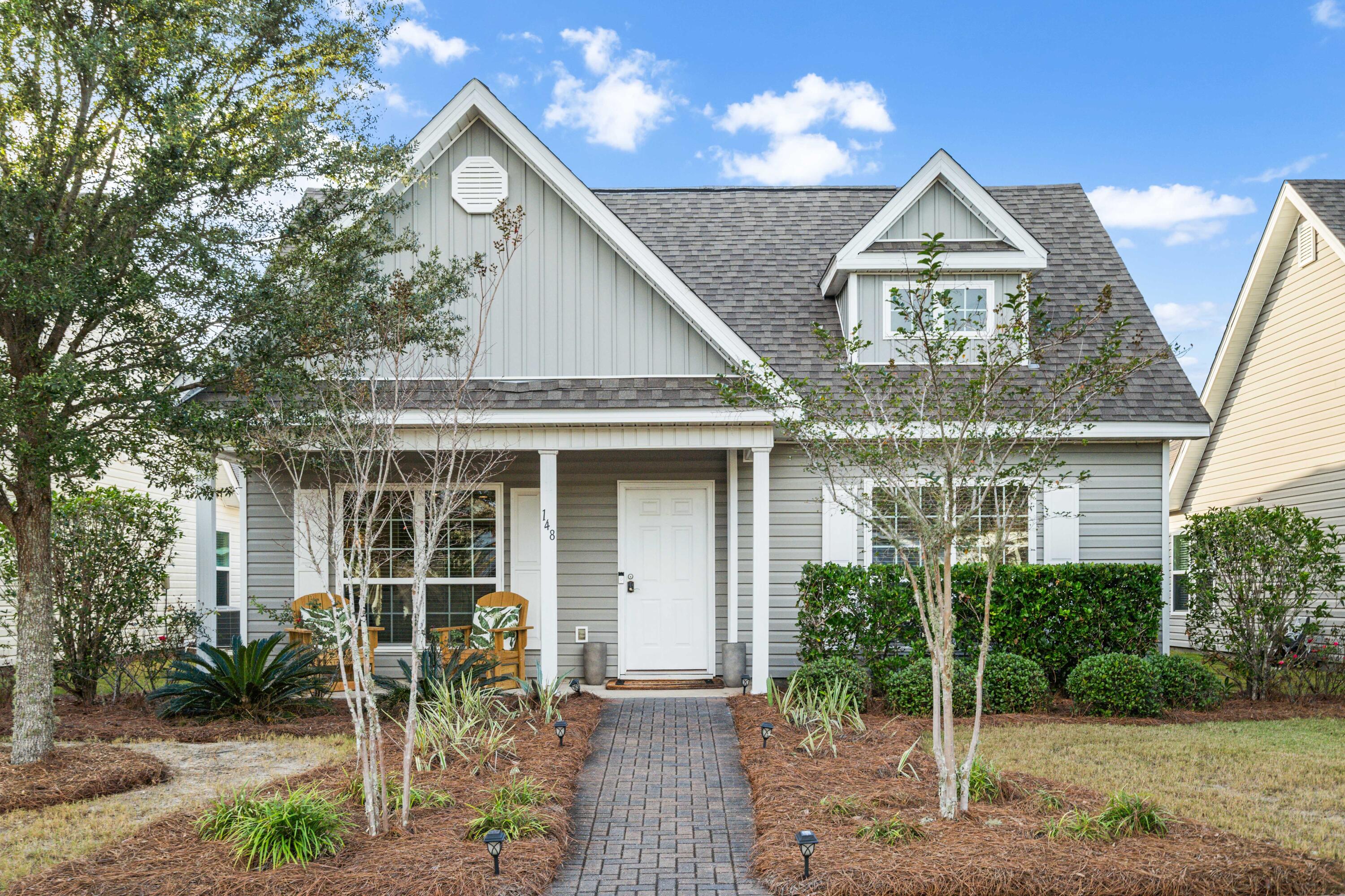 Whoa, Nelly! 

What a great opportunity, at a great price, to own in Hammock Bay and call 148 Nelly Street 'home'.

Enjoy LVP flooring throughout, an inviting wood accent wall in the living room, and light paint colors that create a clean and open feel.

Nelly Street sits in close proximity to the array of amenities offered. This home has been very well maintained and is an easy show. Schedule yours today!