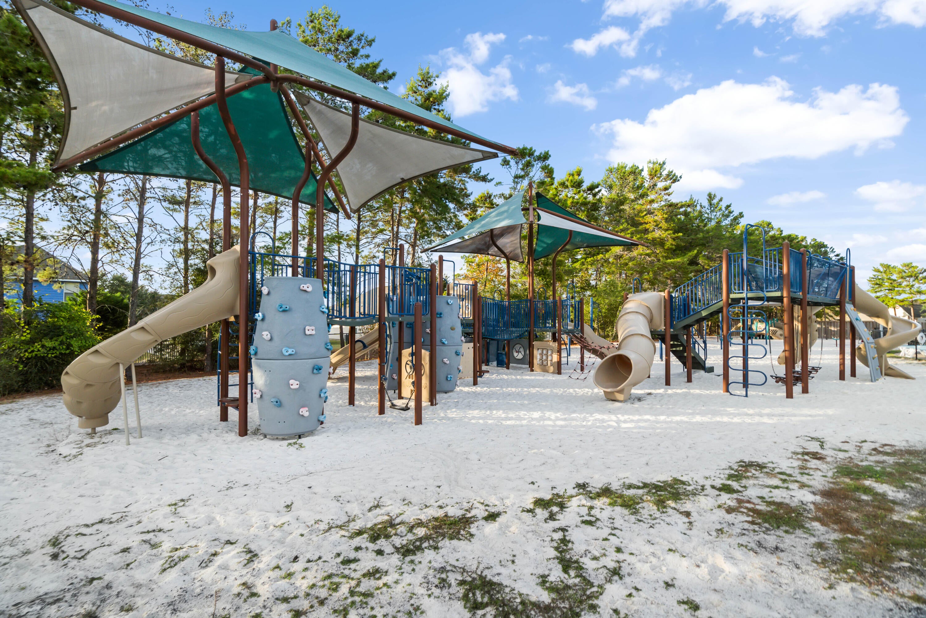 SCHOONER LANDING AT HAMMOCK BAY - Residential