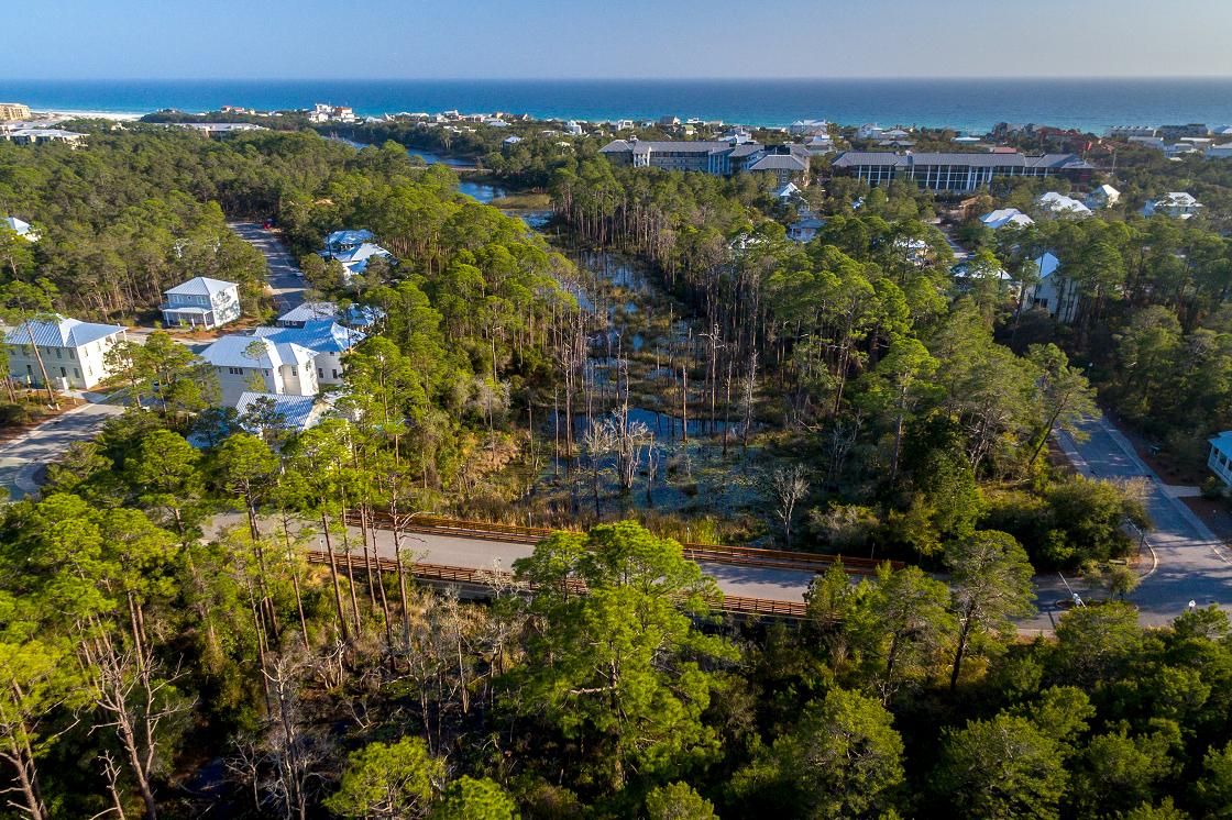 LAKESIDE AT BLUE MOUNTAIN BEACH - Residential