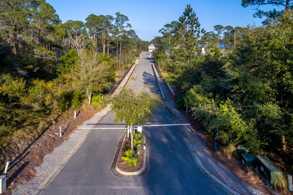LAKESIDE AT BLUE MOUNTAIN BEACH - Residential