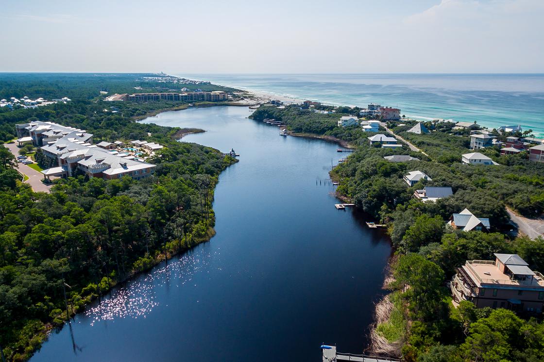 LAKESIDE AT BLUE MOUNTAIN BEACH - Residential