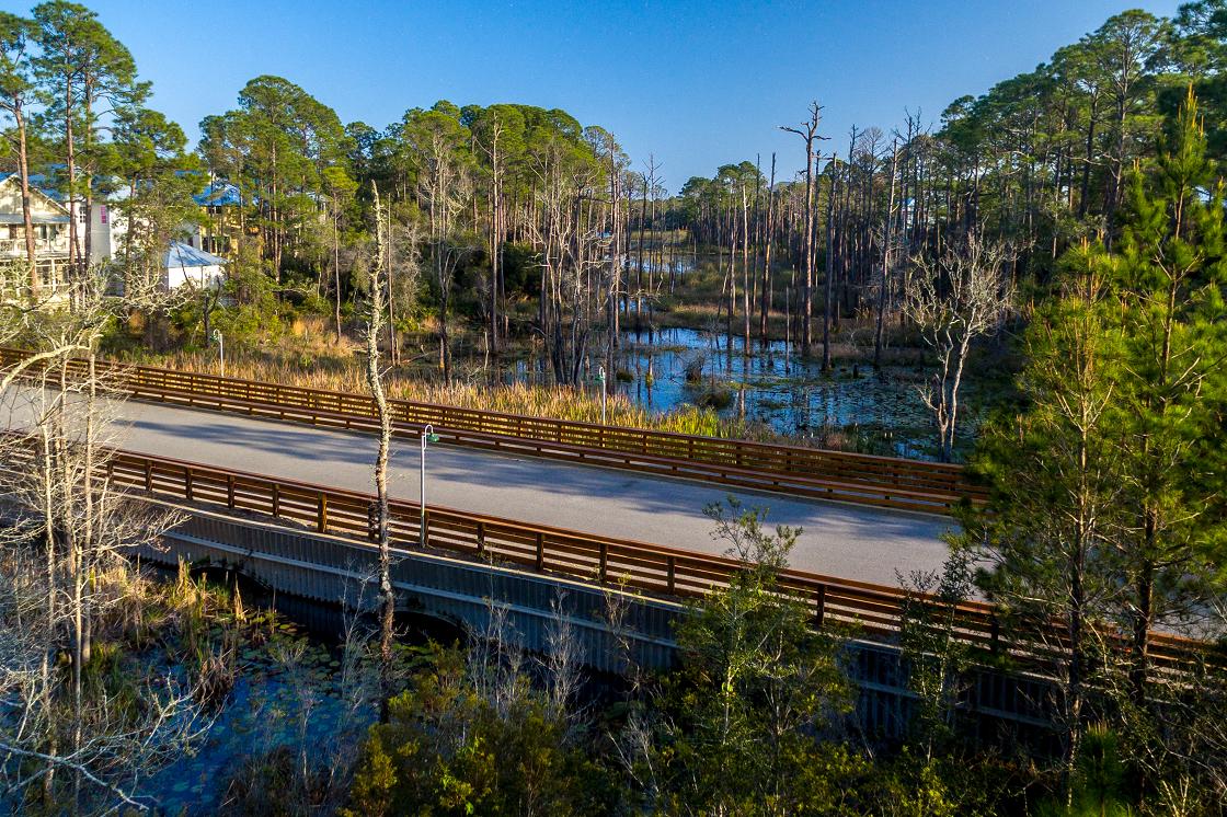 LAKESIDE AT BLUE MOUNTAIN BEACH - Residential