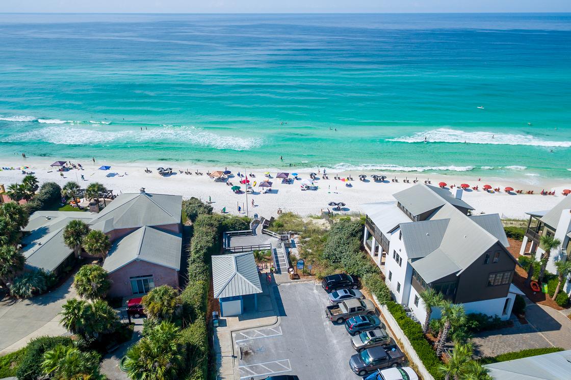 LAKESIDE AT BLUE MOUNTAIN BEACH - Residential