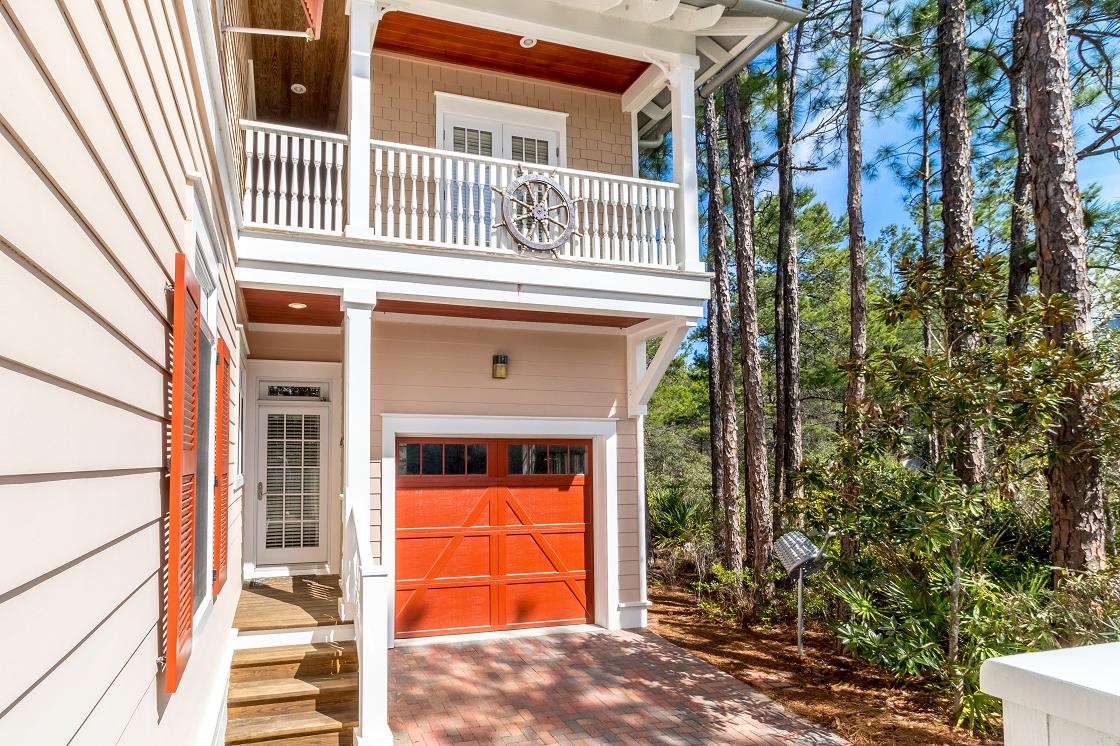 LAKESIDE AT BLUE MOUNTAIN BEACH - Residential