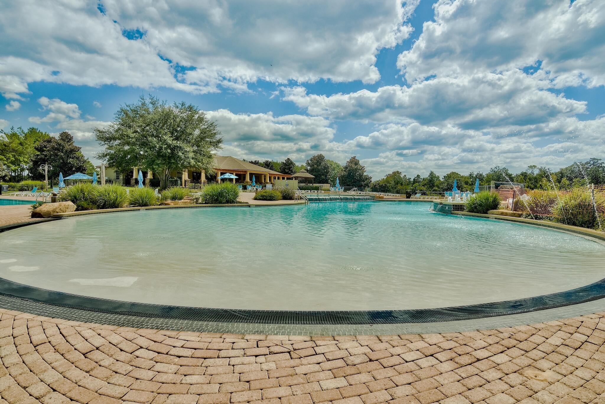 HAMMOCK BAY - MILL COTTAGES - Residential