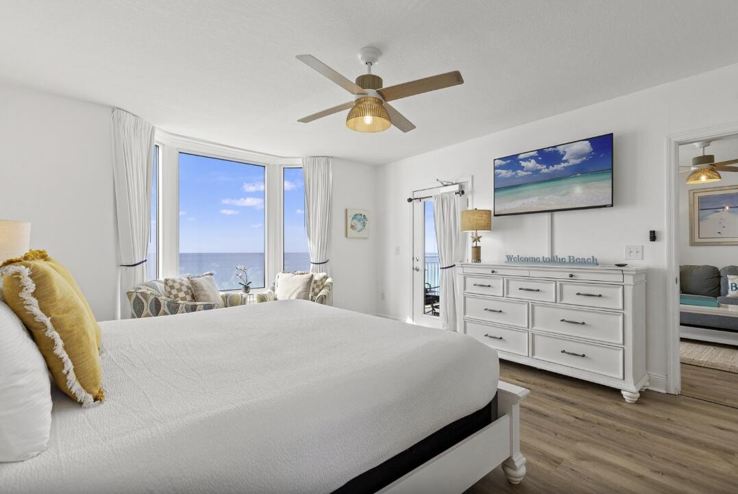 EMERALD BEACH PH 1 - Residential