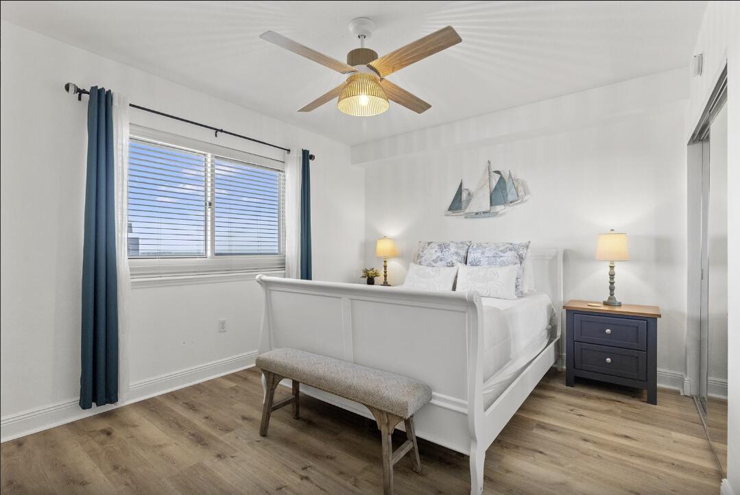 EMERALD BEACH PH 1 - Residential