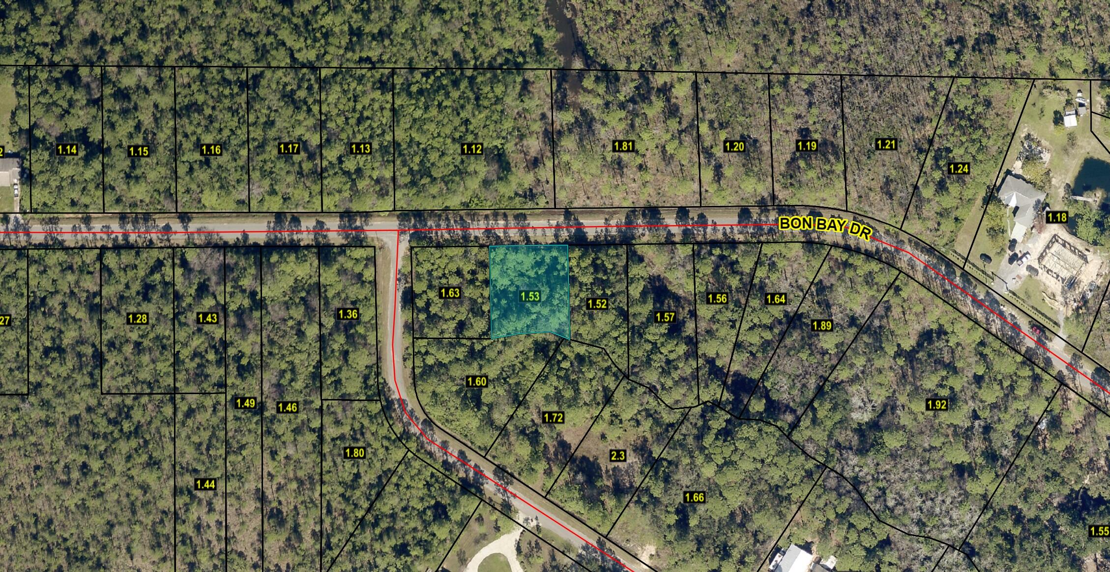 Great pie-shaped building lot in the sought after Garcon Point Rd / Ward Basin area within 1/4 mile of the beautiful shores of East Bay.  Easy commute to Milton, Pensacola, Navarre and Gulf Breeze for work or fun.  Bring your house plans and fishing pole and be sure not to miss out on this location!