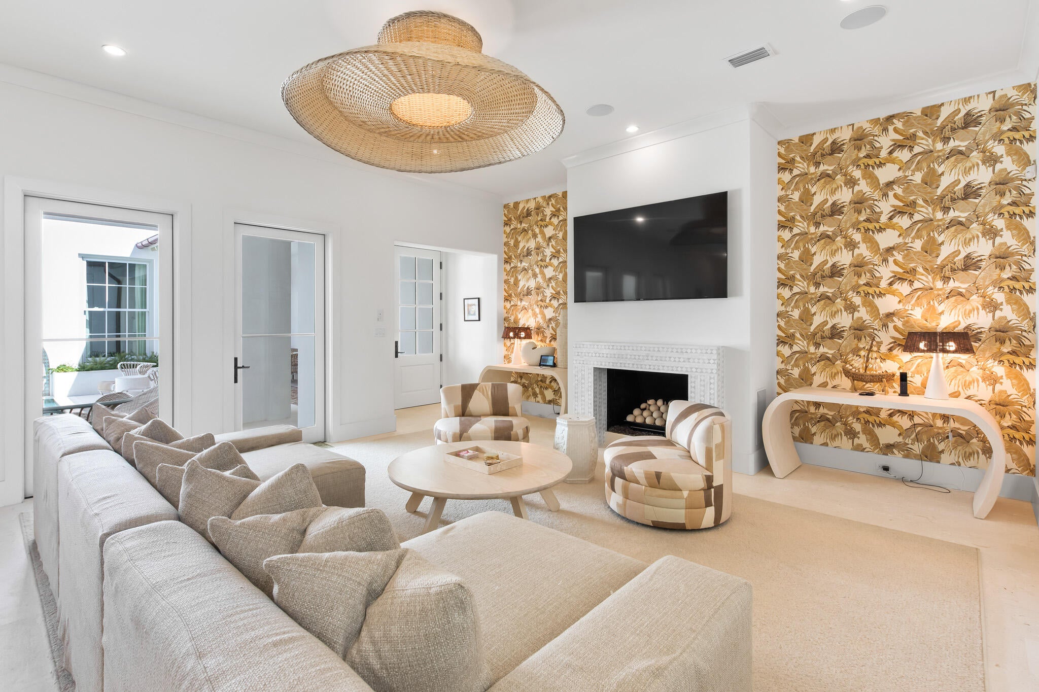 ALYS BEACH - Residential