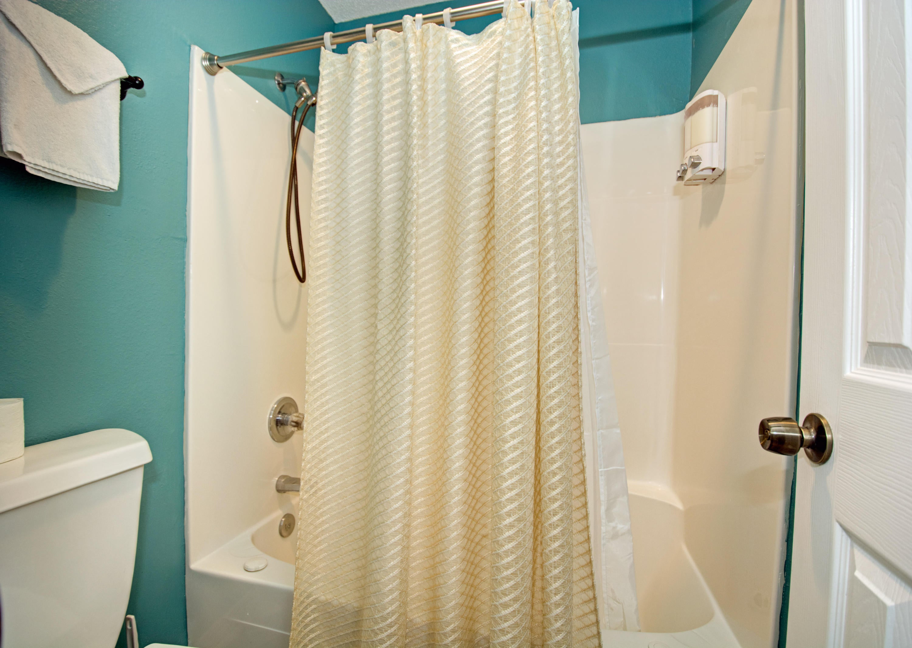 CRYSTAL SANDS CONDO - Residential