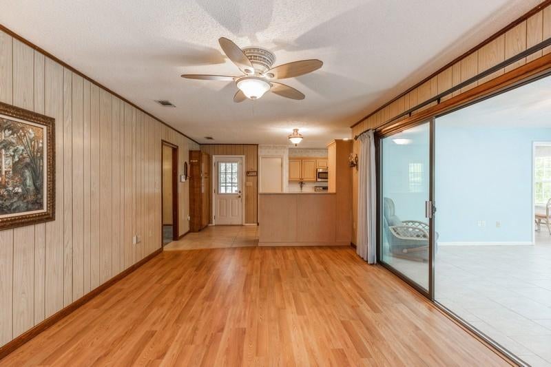 ADAMS POWELL EAST - Residential