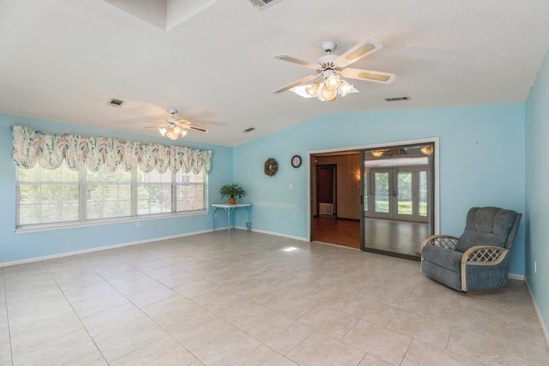 ADAMS POWELL EAST - Residential