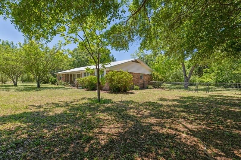 ADAMS POWELL EAST - Residential