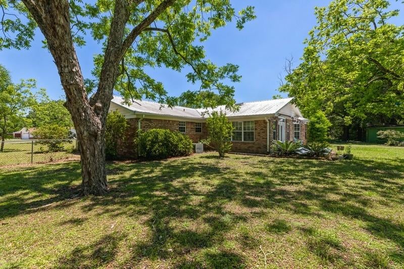 ADAMS POWELL EAST - Residential