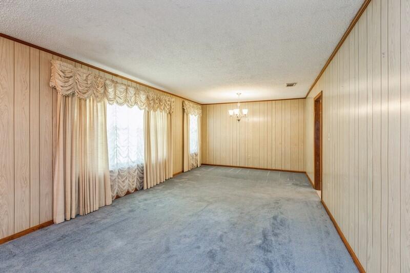 ADAMS POWELL EAST - Residential