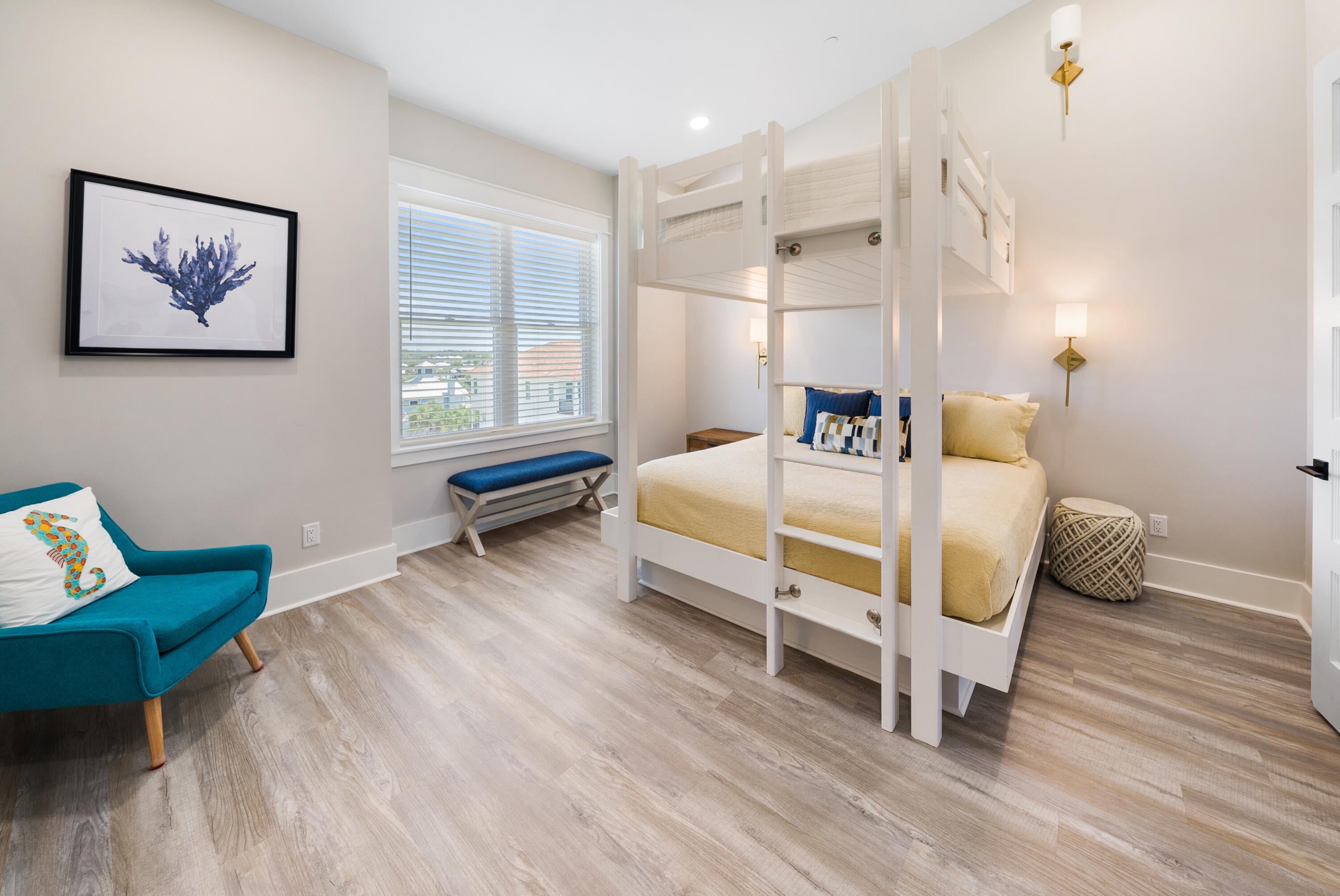 CRESCENT BEACH UNIT 1 - Residential
