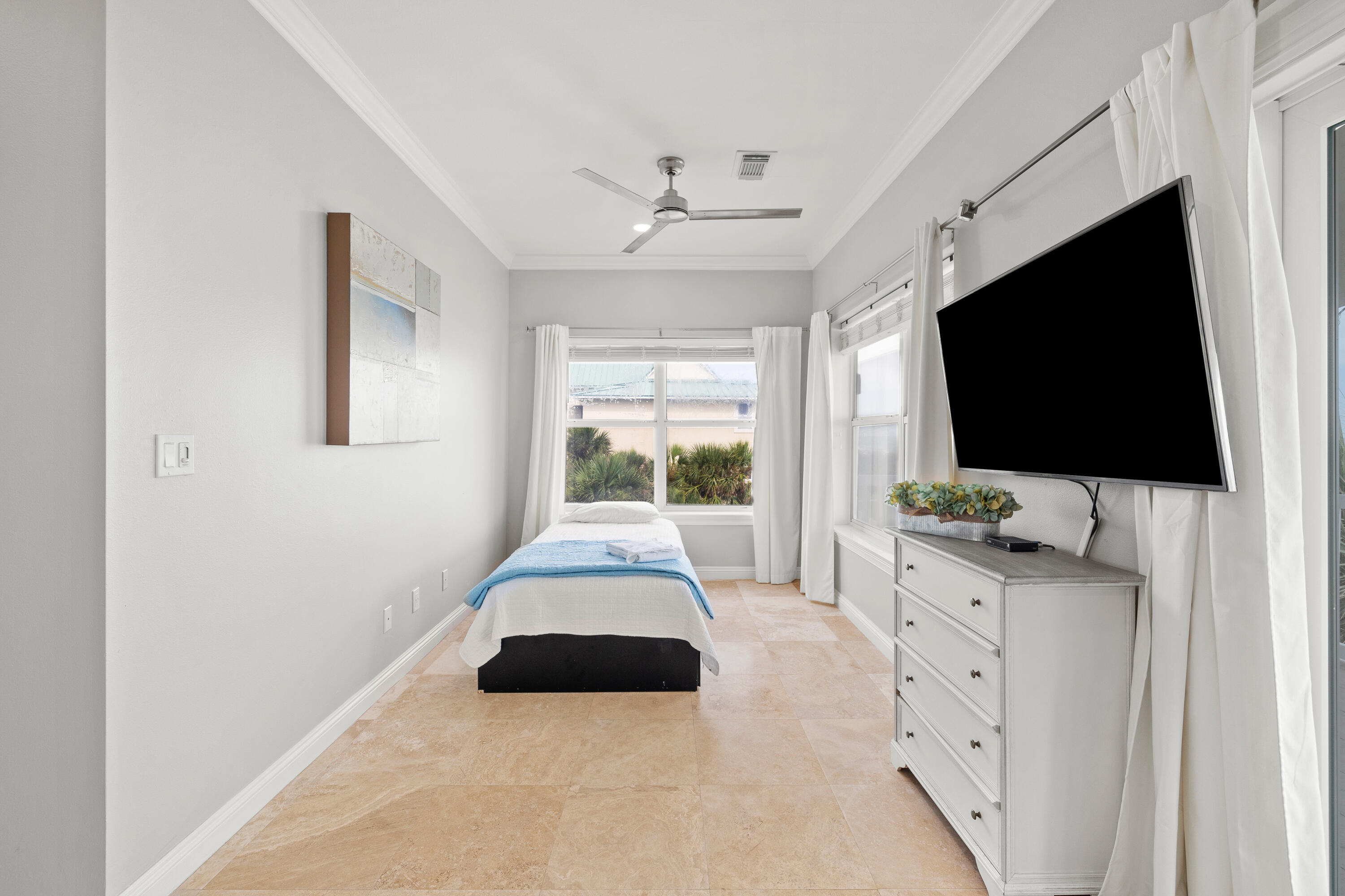 MARAVILLA SHORES - Residential