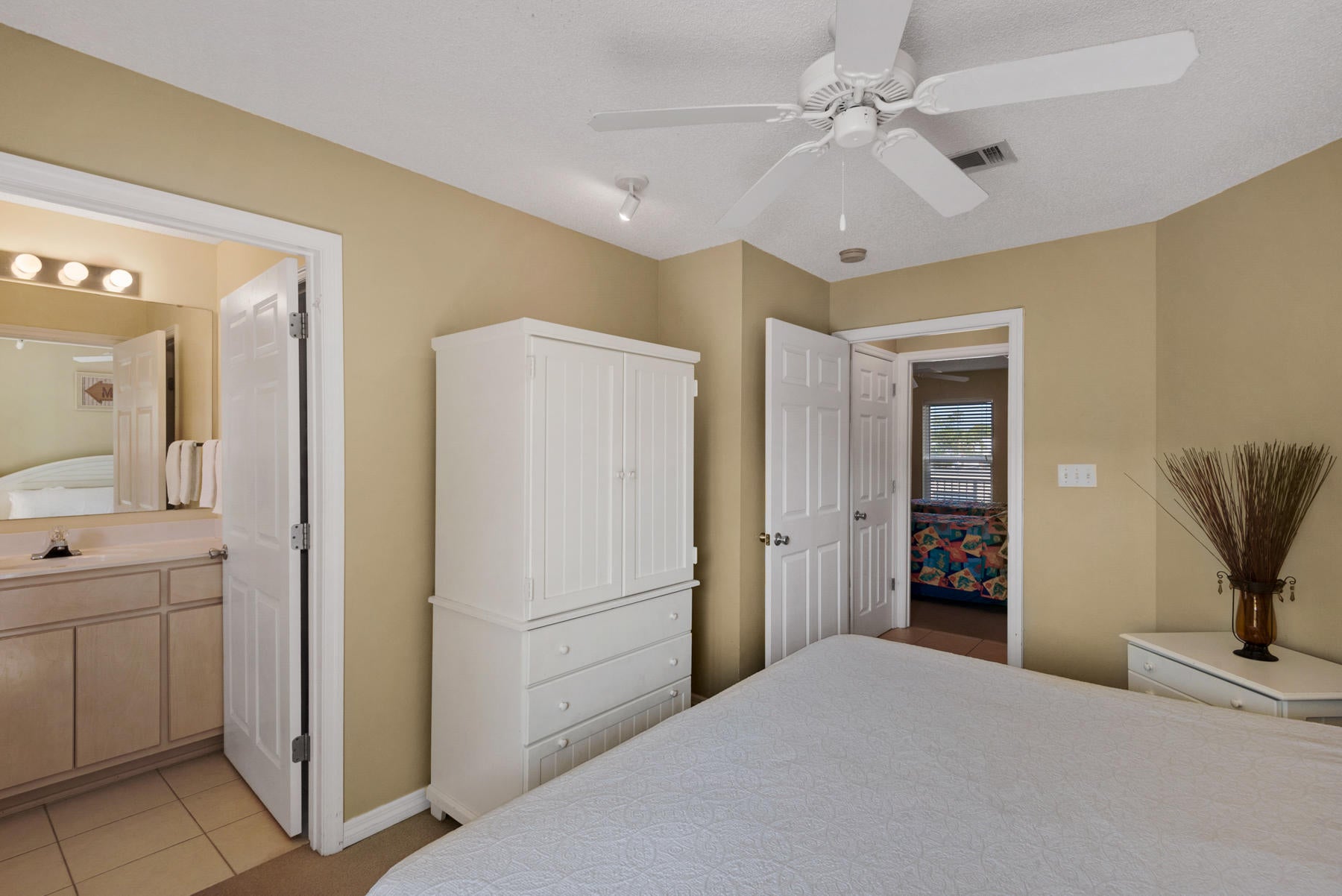 ROLLIN TIDE VILLAS - Residential