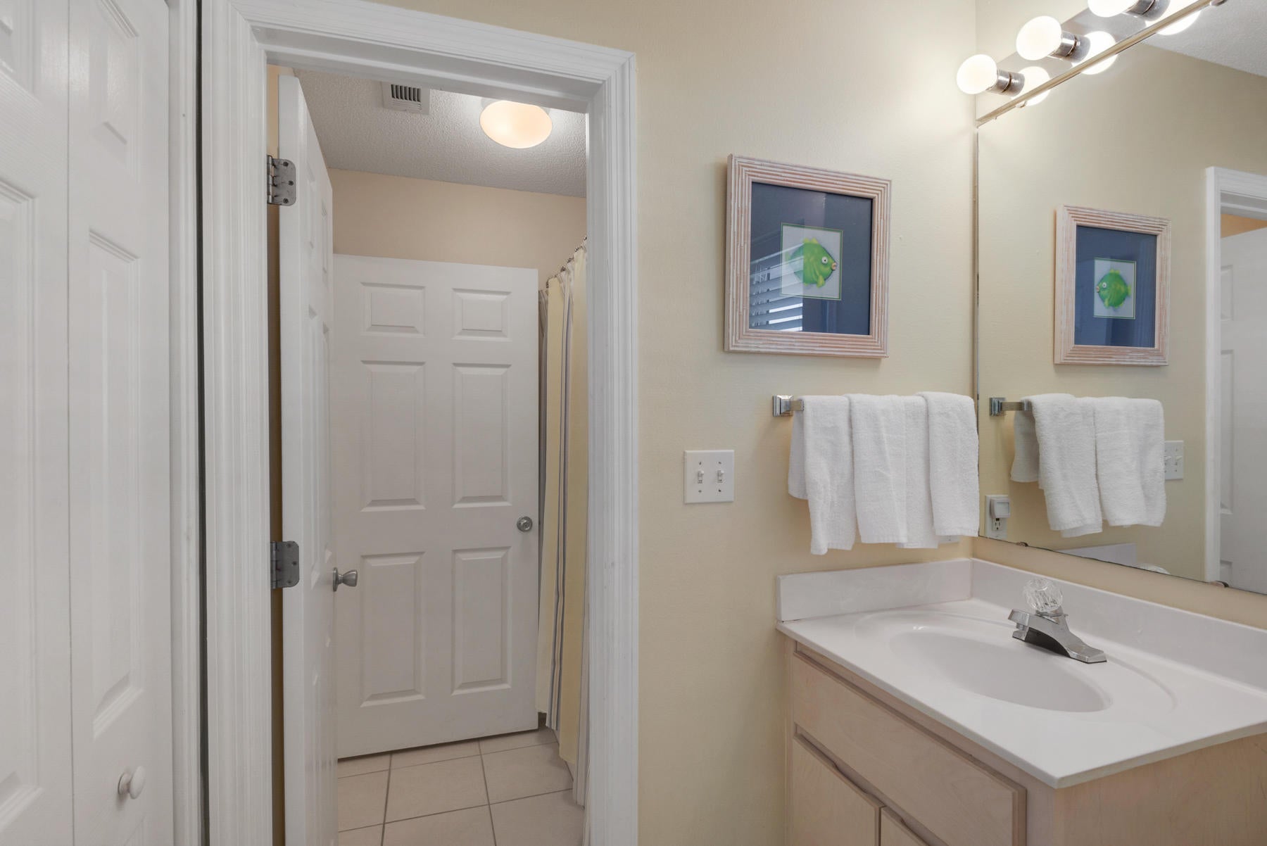 ROLLIN TIDE VILLAS - Residential