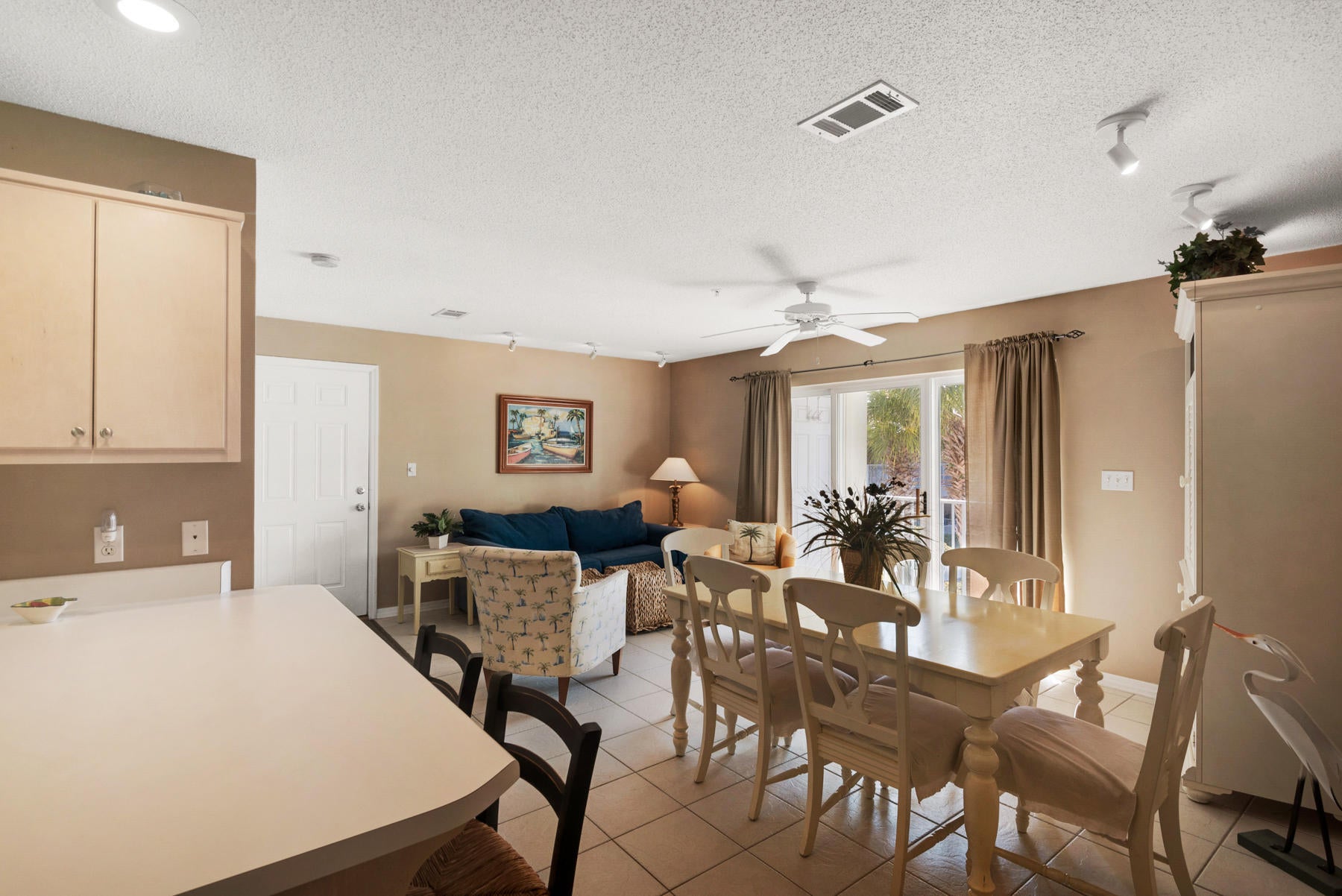 ROLLIN TIDE VILLAS - Residential