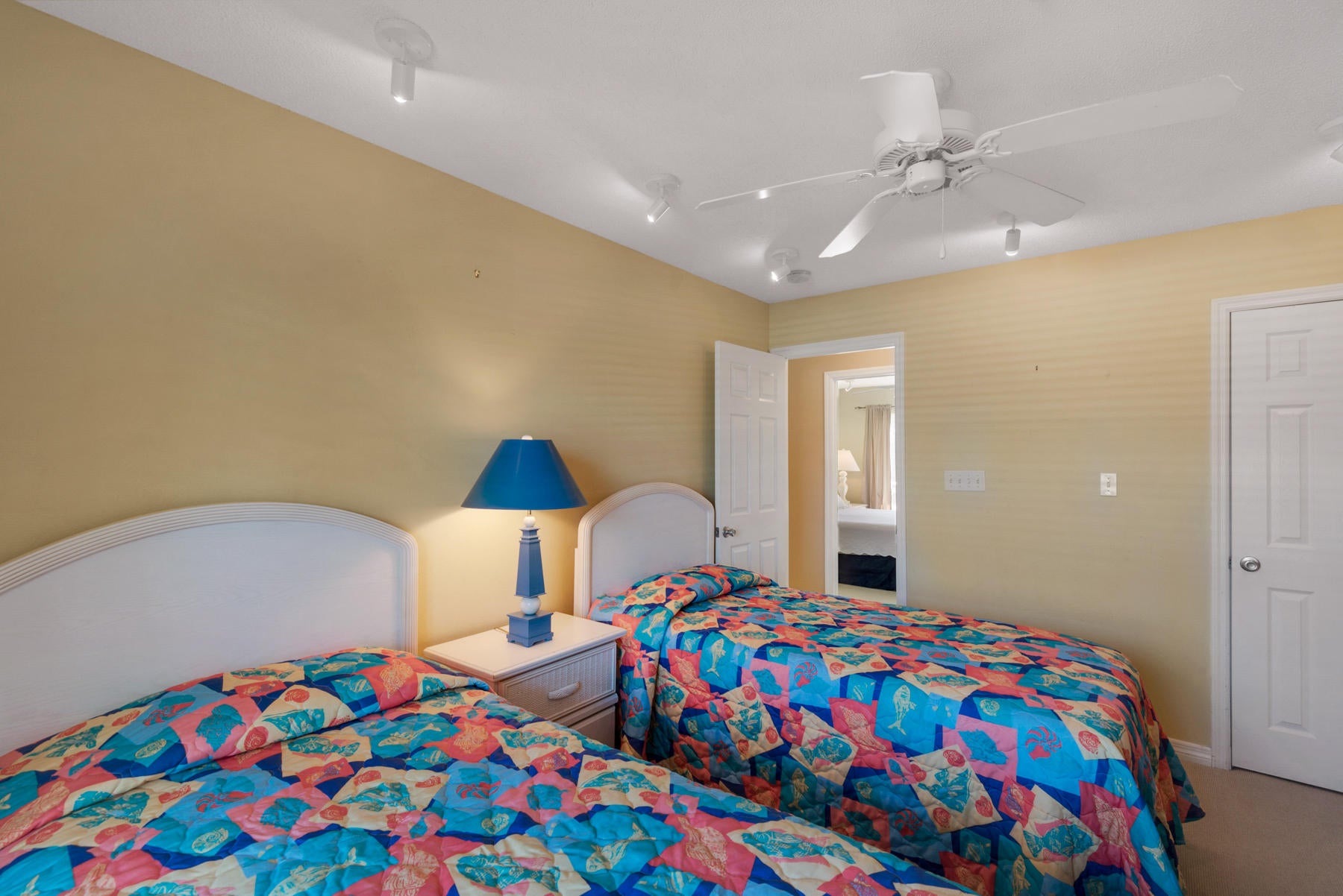 ROLLIN TIDE VILLAS - Residential