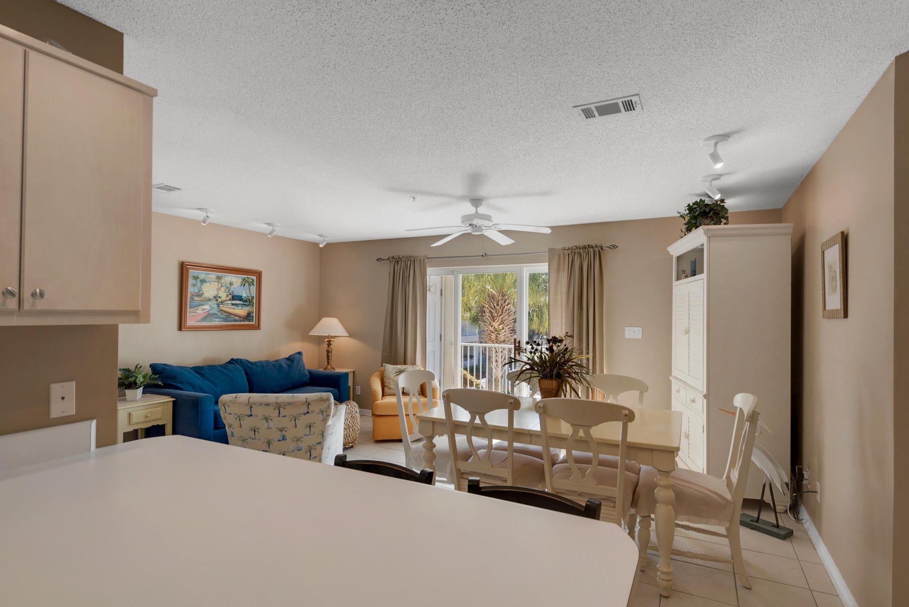 ROLLIN TIDE VILLAS - Residential