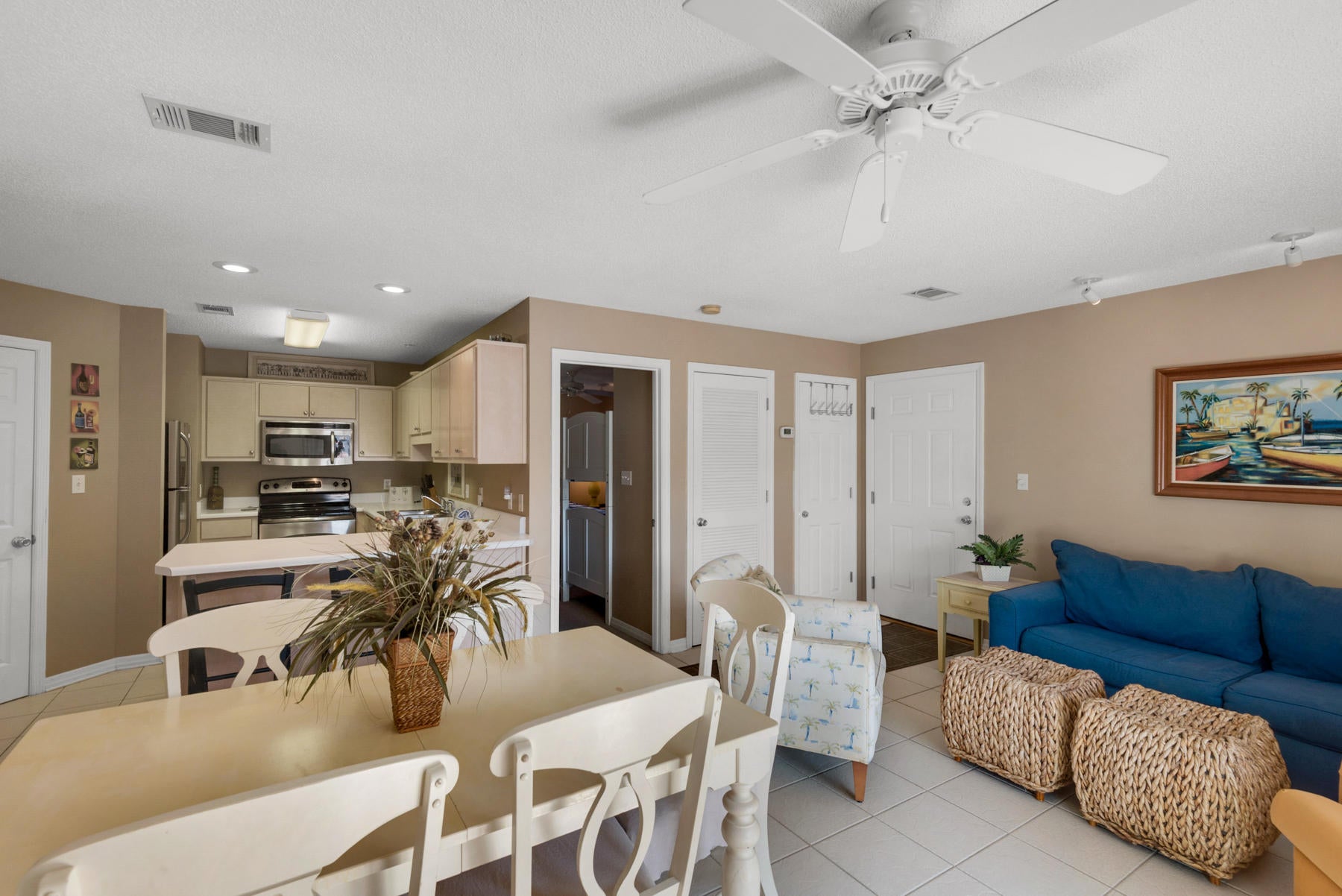 ROLLIN TIDE VILLAS - Residential