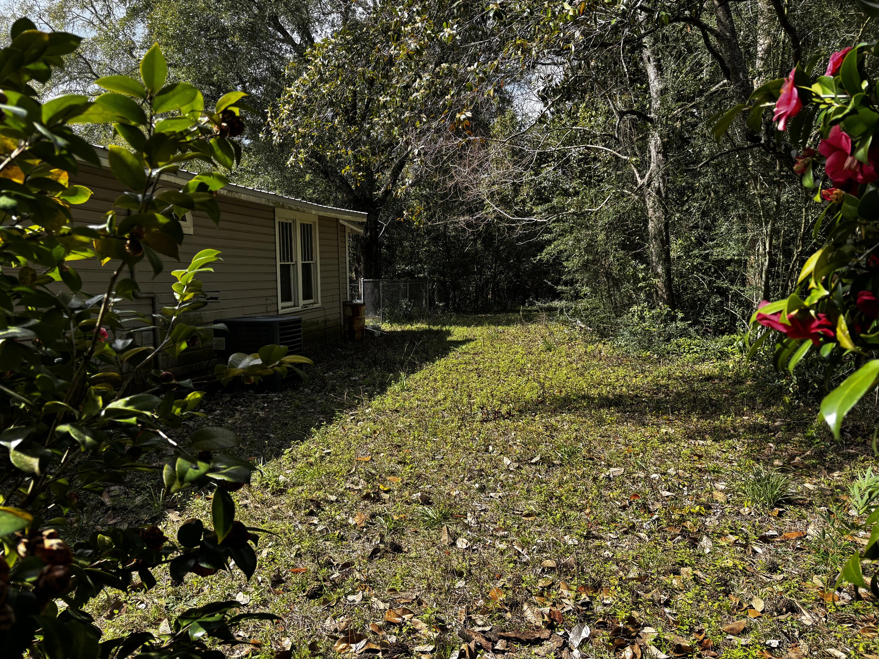 DEFUNIAK SPRINGS TOWN OF - Residential